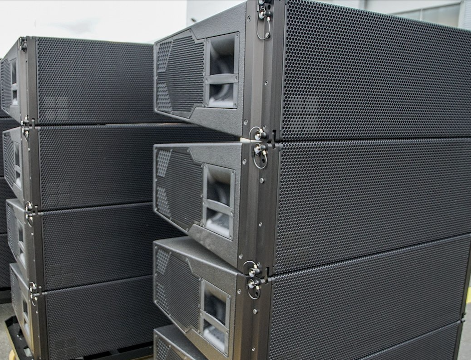 NEW d&b audiotechnik KSL - PRICE INCLUDES WORLDWIDE SHIPPING!