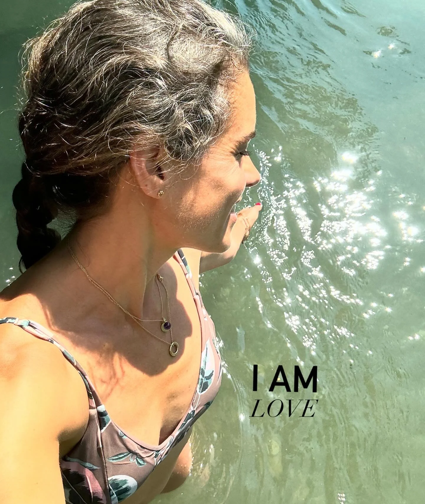 💎
I feel. 
I feel LOVE
PURE love.

You are pure love.

You ARE. 

You are SAFE.
You are safe to SPEAK.
you are safe to speak TRUTH.
YOU ARE TRUTH. 

Truth that resides within you.
Truth that lives in every cell of your body.
Truth that is the most n