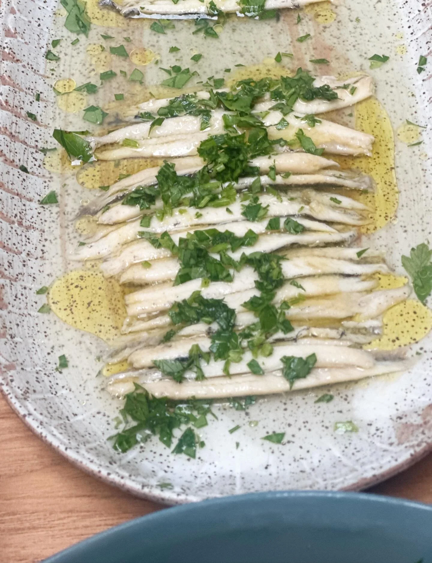 Some of my favourite morsels this week:

1. White anchovies with lemon juice marinated in EVOO sold at @thehealthemporium 

2. Red capsicum dip - made with garlic, lemon juice, yogurt, EVOO, salt and cayenne pepper. So hard to find seed oil free dips