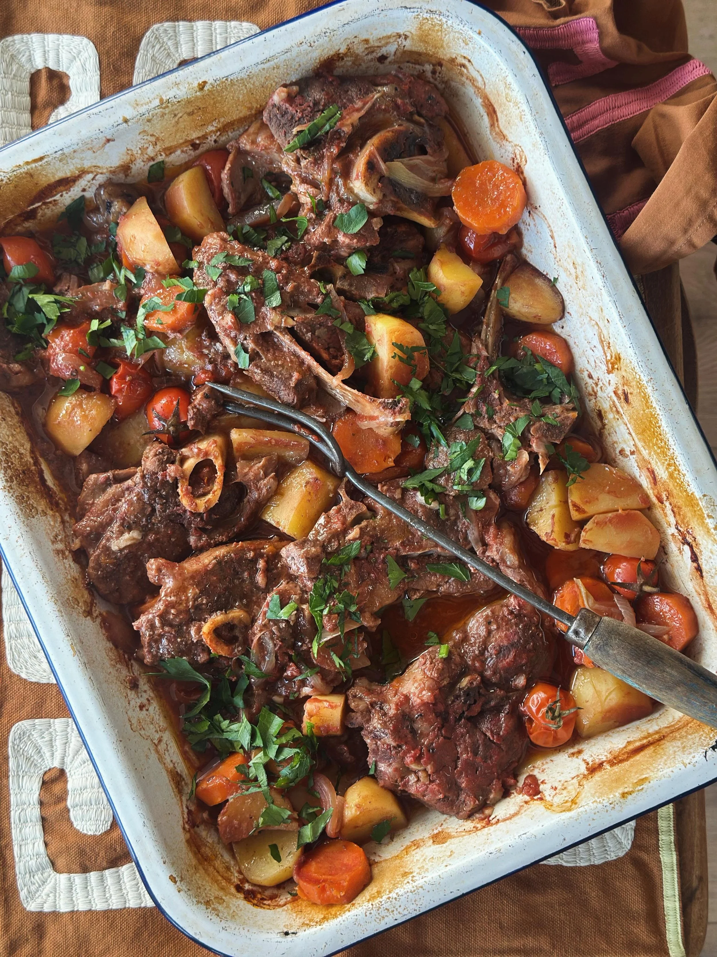 Tava&hellip;. Greek lamb casserole. The first casserole recipe that my mum taught me to make. 

Made with lamb forequarter chops (the lamb shoulder thinly sliced). 

Napkins by @lucy_folk
