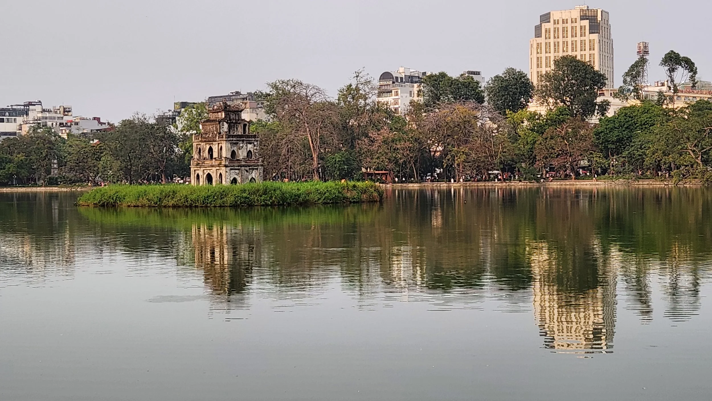 2025-hanoi-hoan-kiem-turtle-tower.jpg