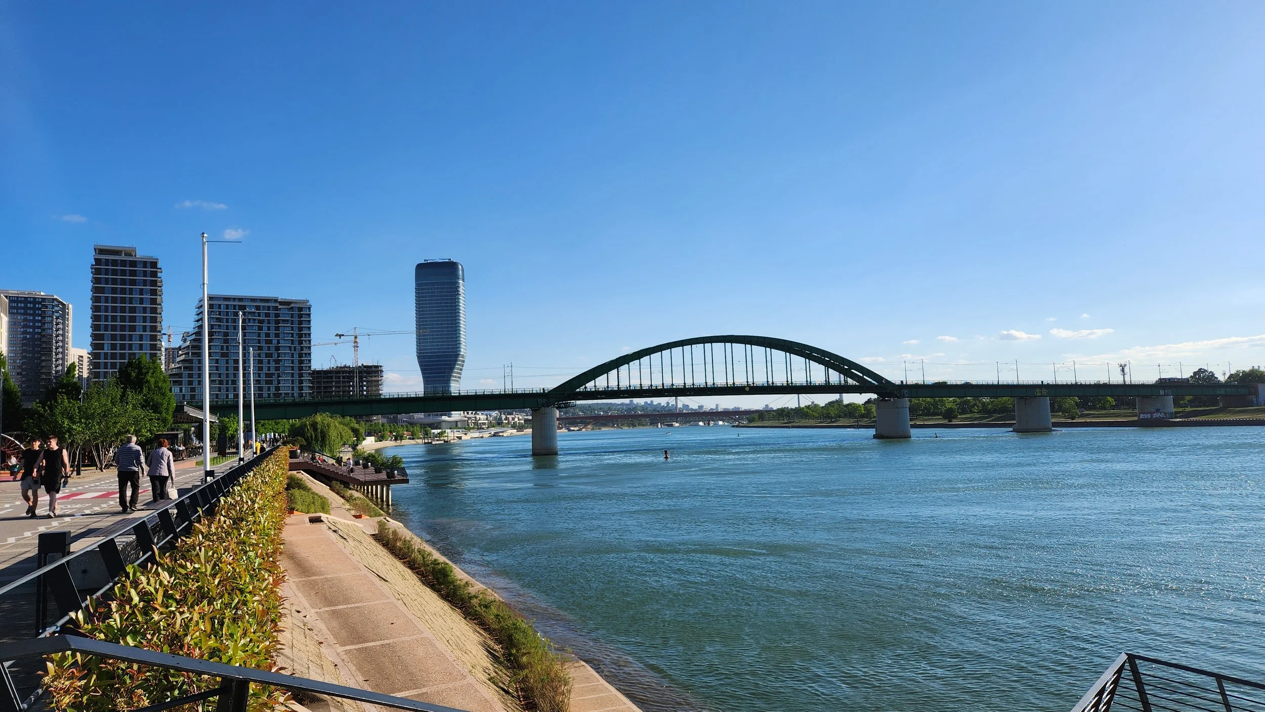 2024-belgrade-sava-bridge.jpg