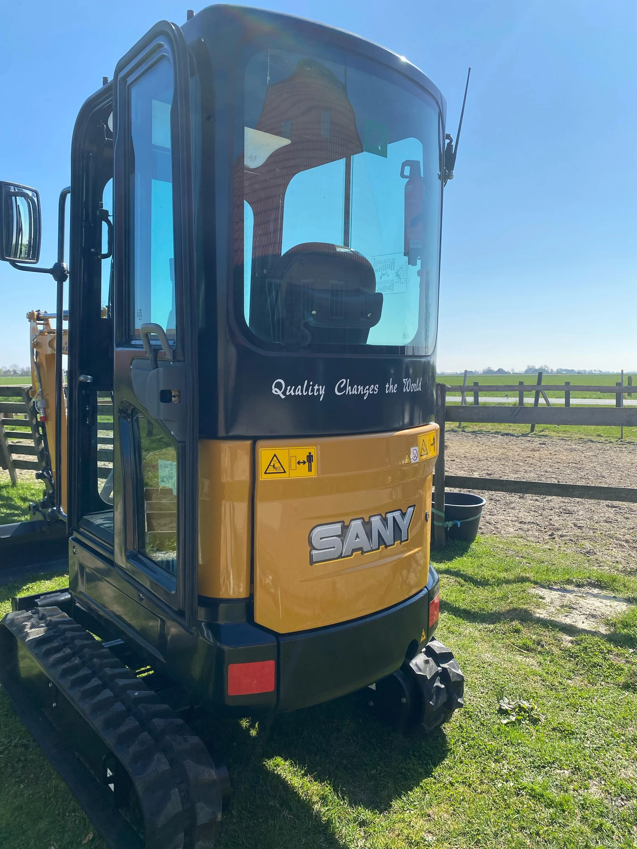 WhatsApp Image 2025-04-04 at 16.43.40_c86bef10.jpg