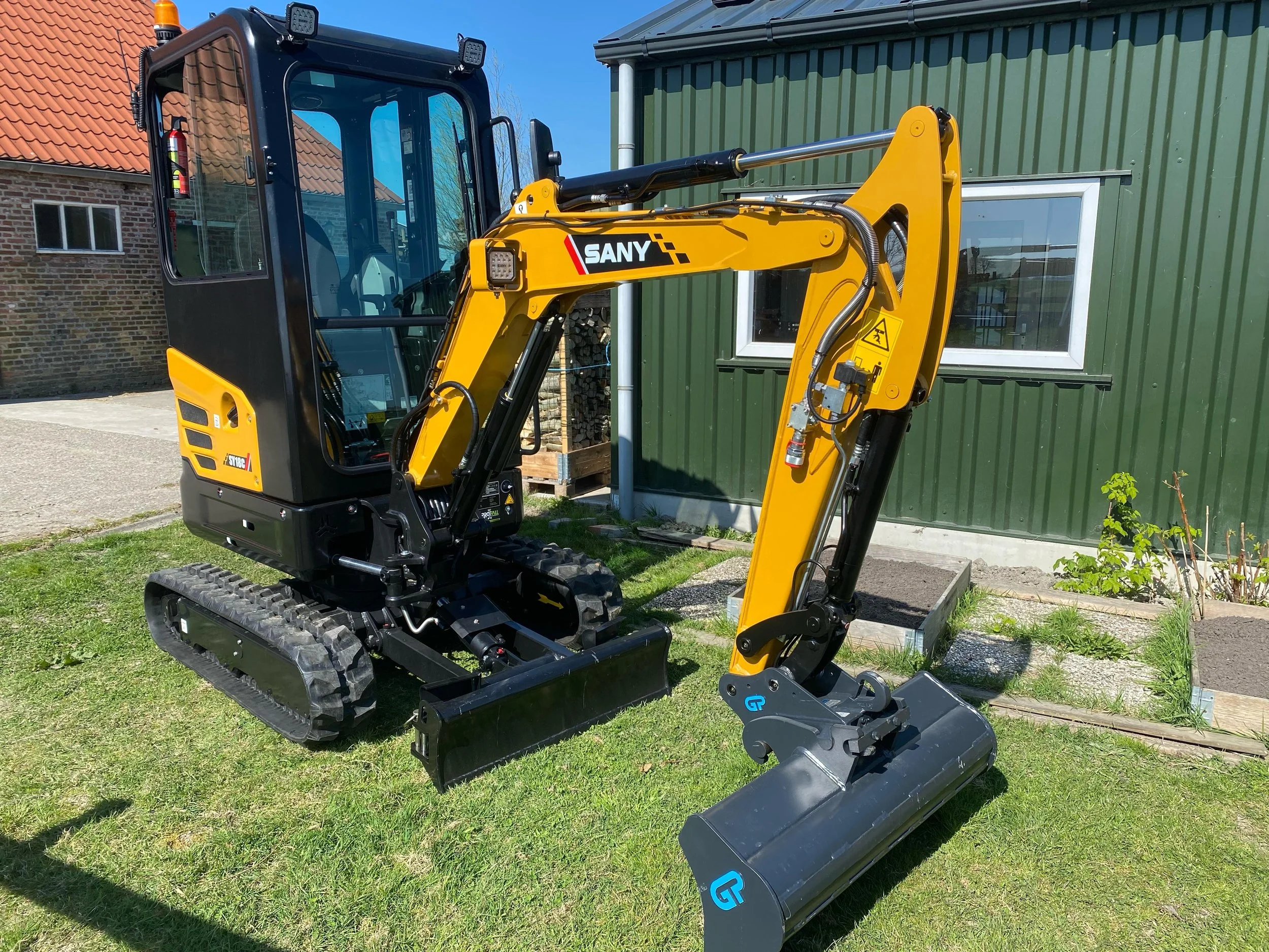 WhatsApp Image 2025-04-04 at 16.43.41_eccc34ed.jpg