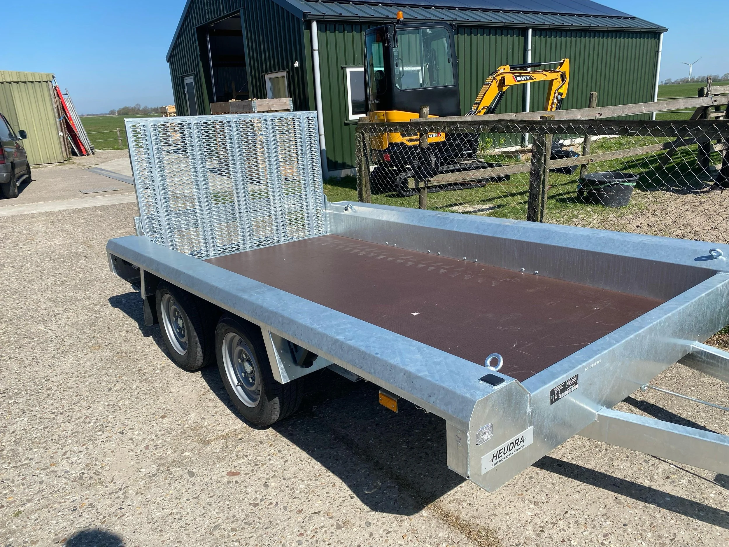 WhatsApp Image 2025-04-04 at 16.43.40_eea87b84.jpg