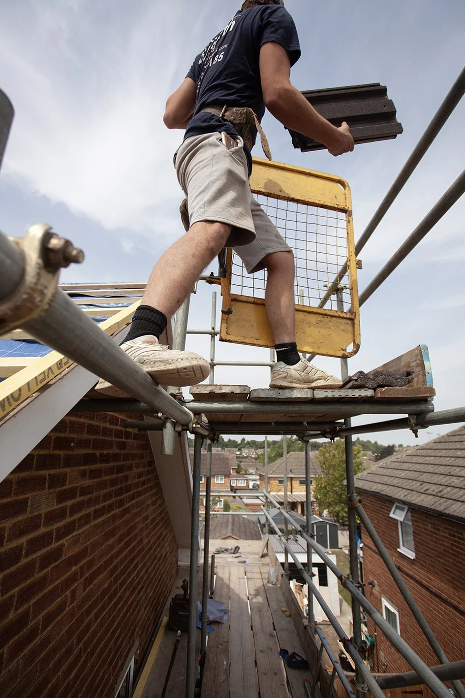 Checkatrade work. The team from G J Smith Roofing at work in Dunstable. Bedfordshire. 2025.