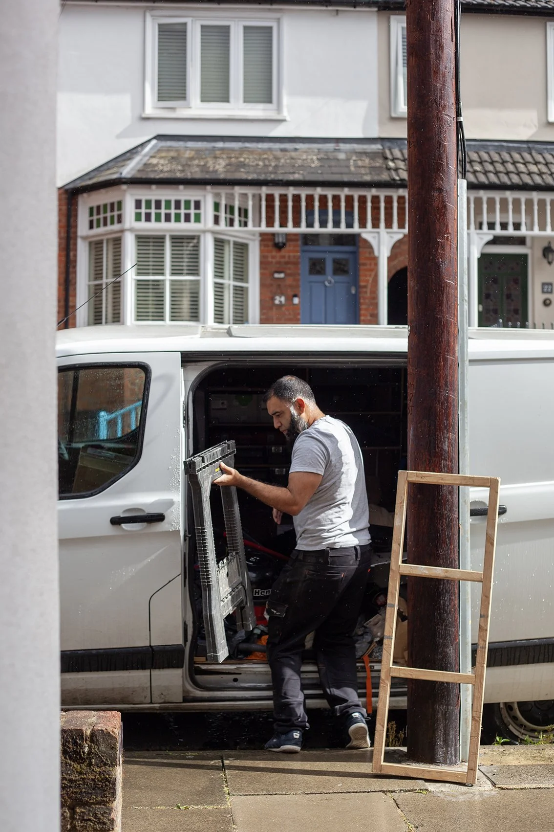 Sajid Khan, a handyman. Working at a domestic property in St Albans.
UK, 2025