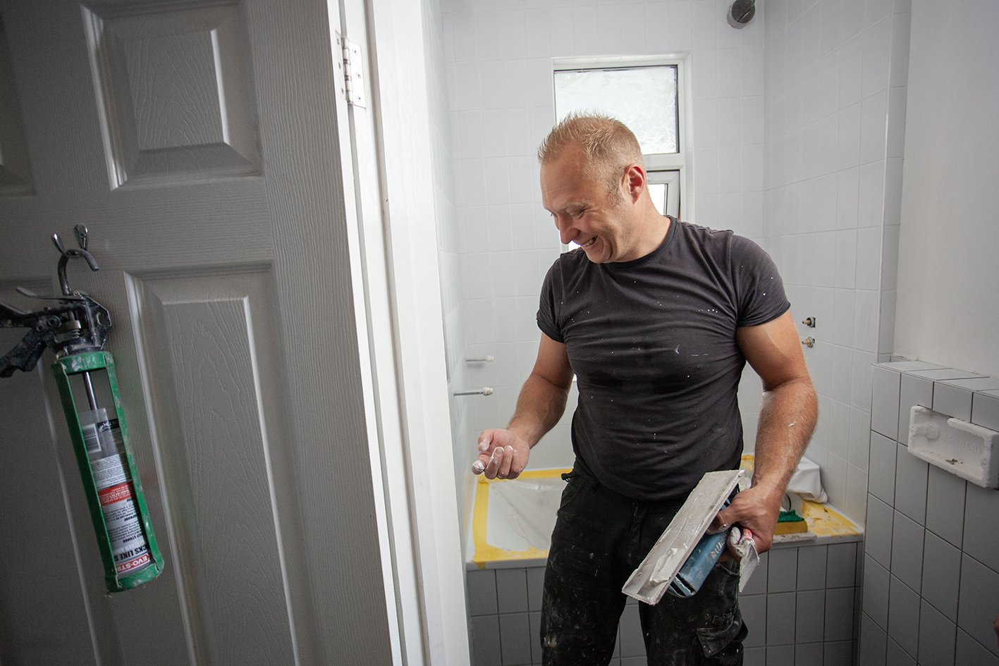 UK, London. 2025. Documenting a bathroom refurb by Tomazs Janicki.