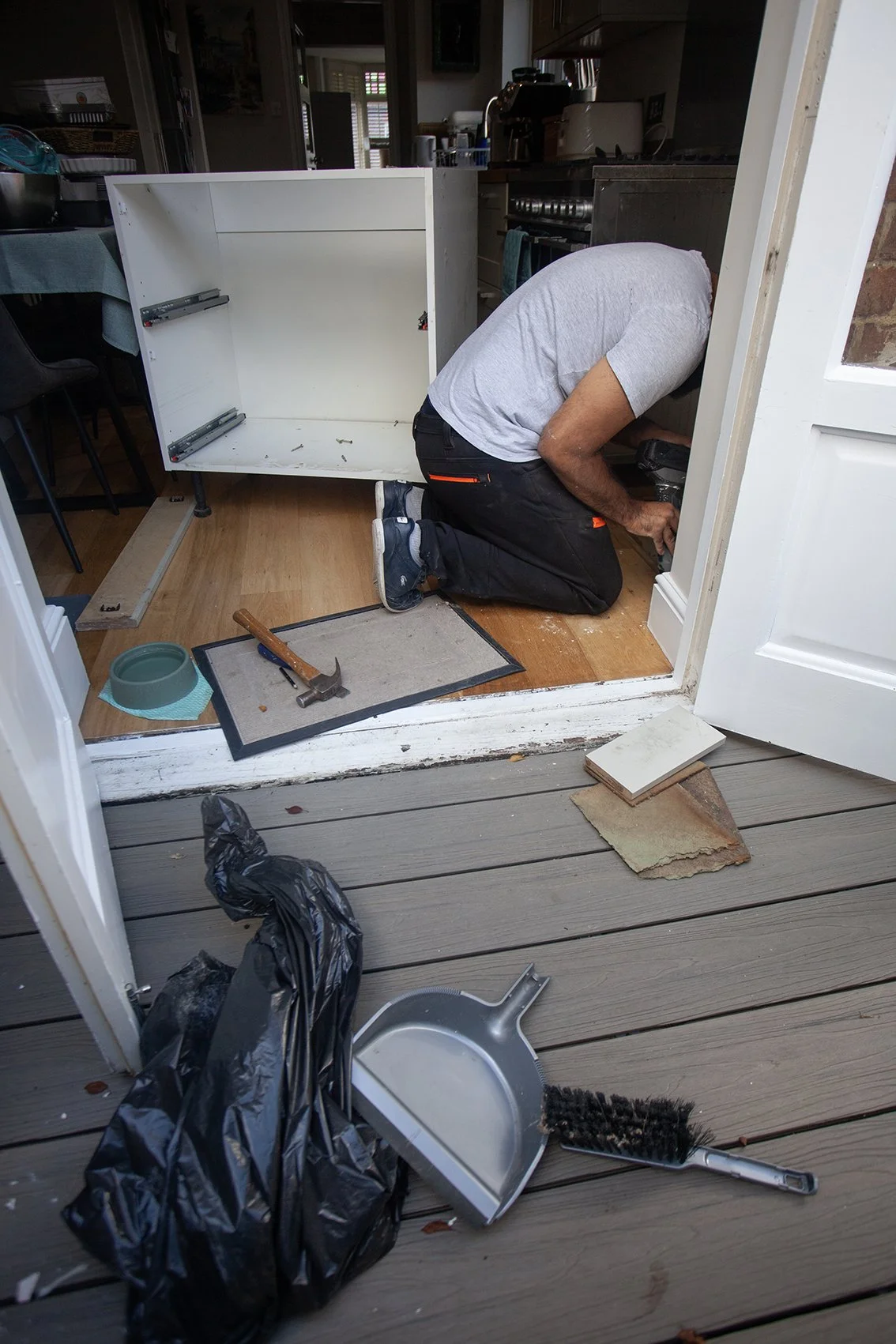 Sajid Khan, a handyman. Working at a domestic property in St Albans.
UK, 2025