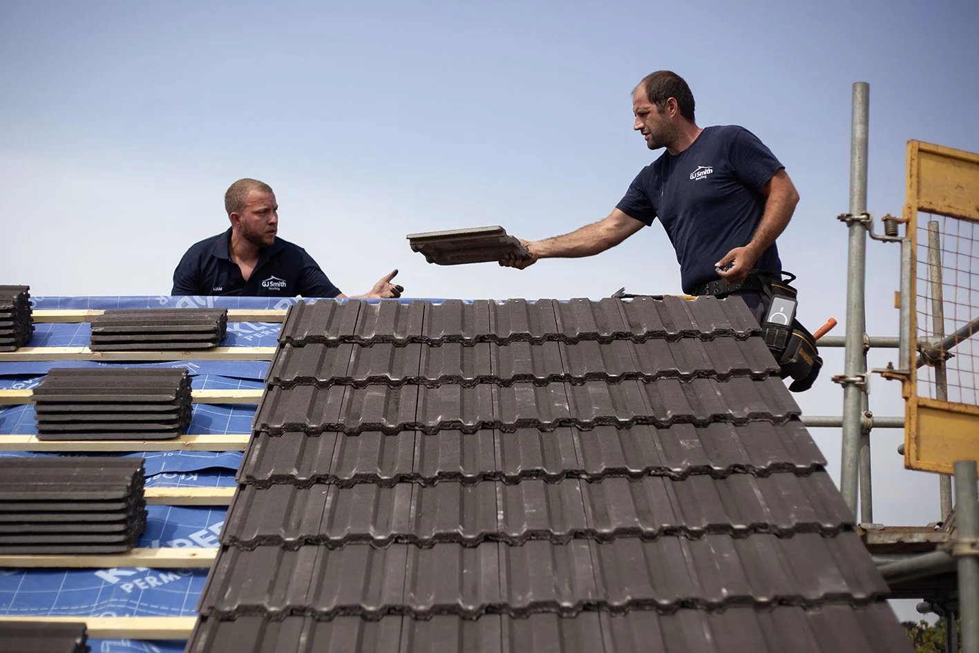 Checkatrade work. The team from G J Smith Roofing at work in Dunstable. Bedfordshire. 2025.