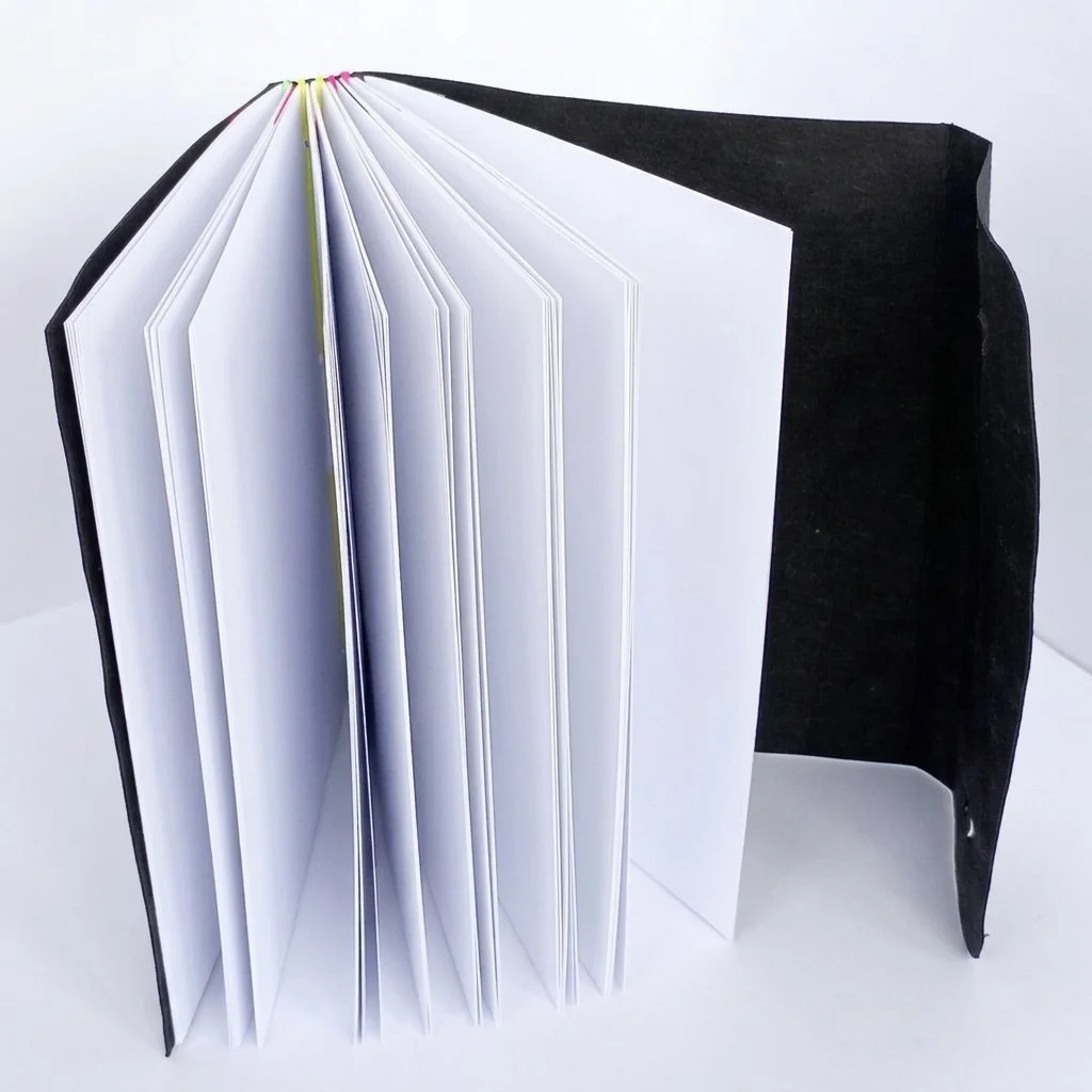 pomelli_photoshoot_image_1_1_0601 (7).png