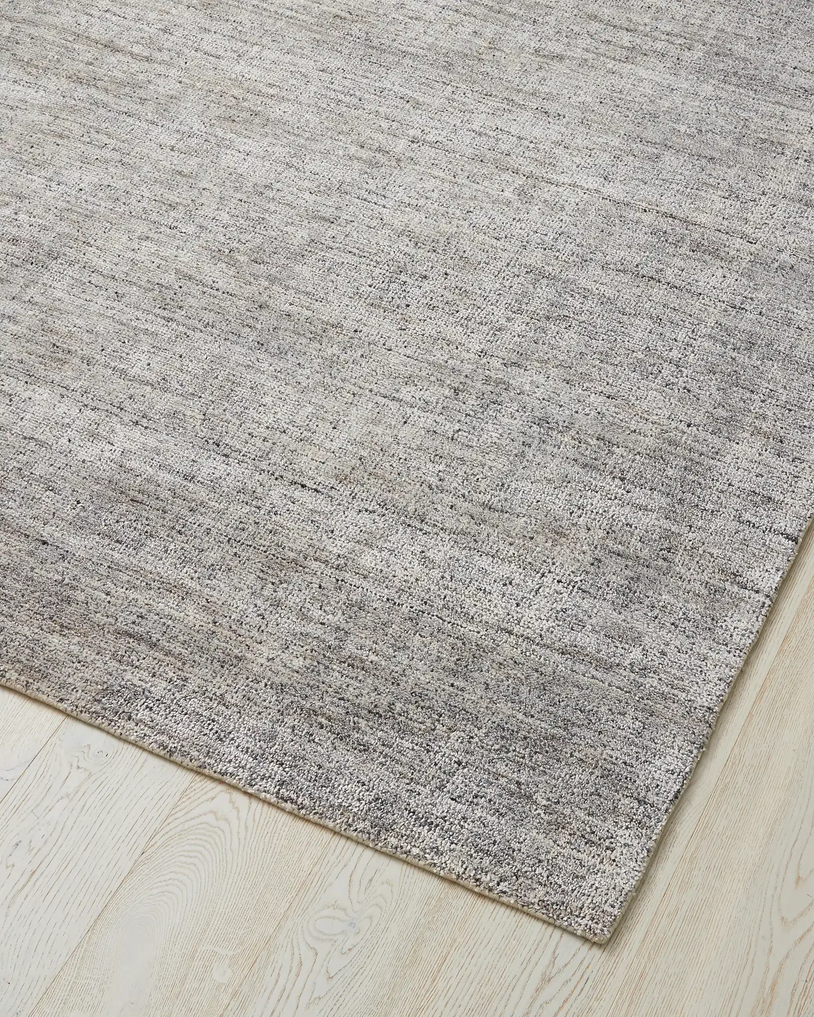 reci4pFUHQpDipmZp_Granito-Shale-Rug-Corner.webp