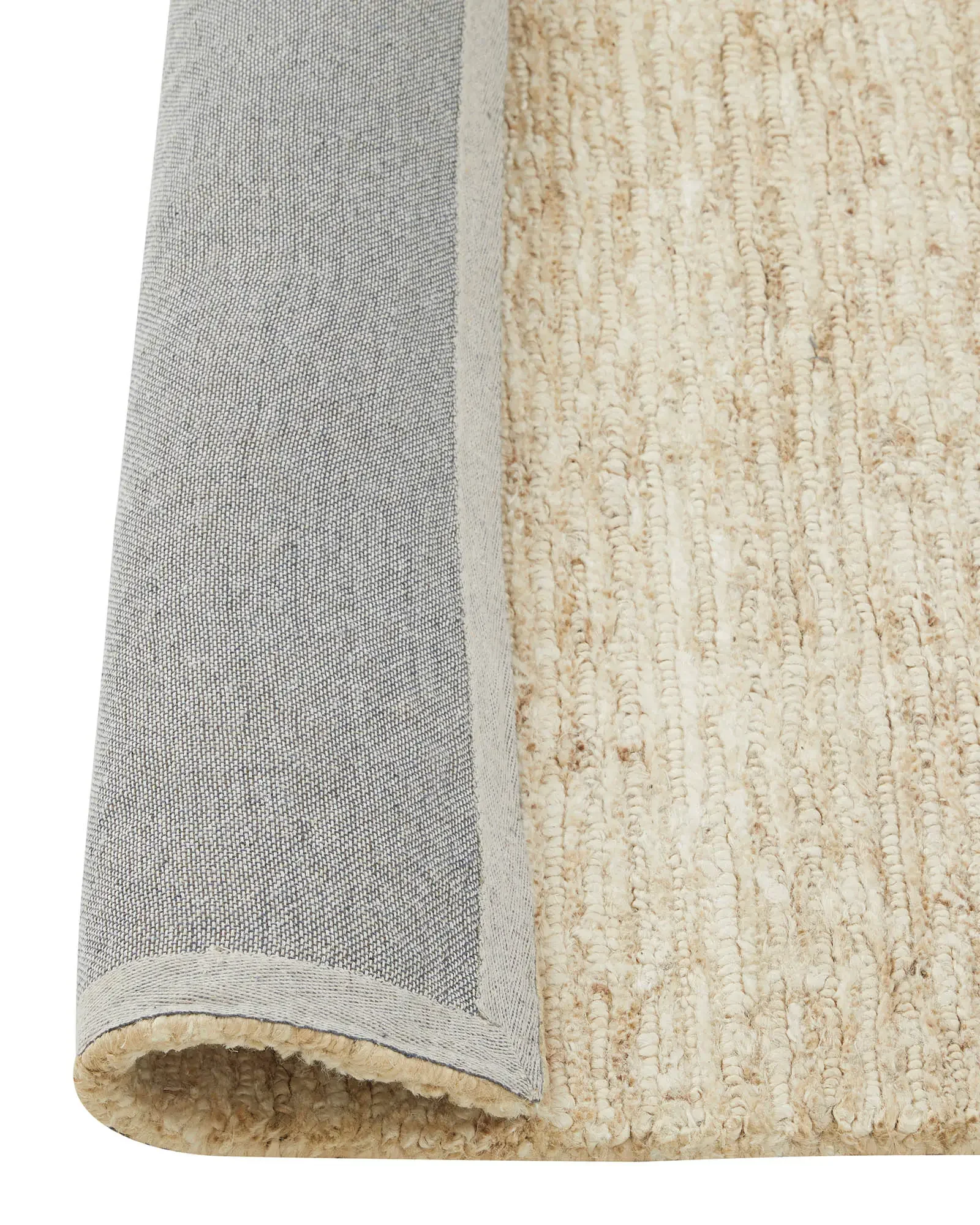 recN52il7z4b8EV9V_Bastian_Macadamia_Roll.webp