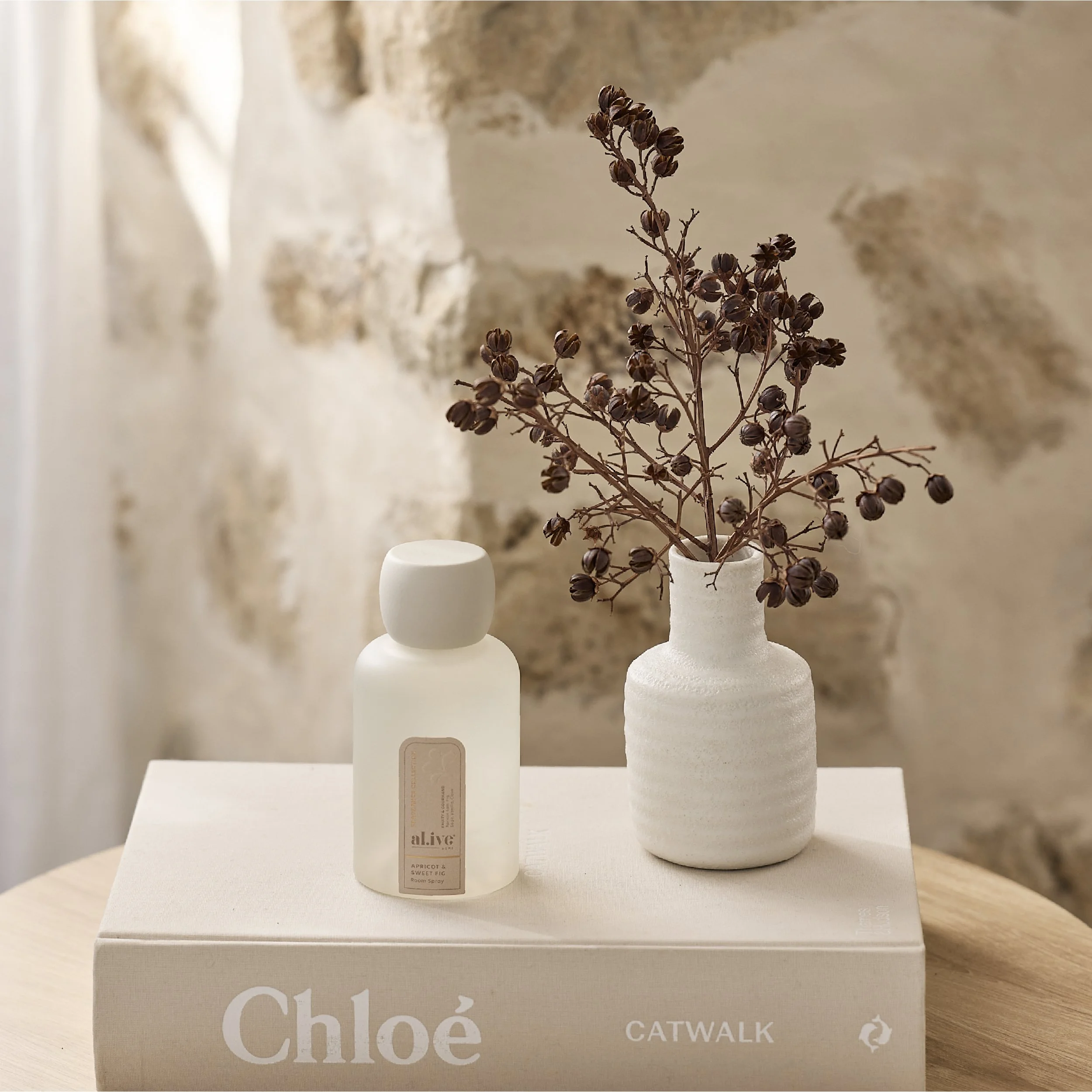 Fragrance_Styled-Imagery_Room-Spray_12.jpg