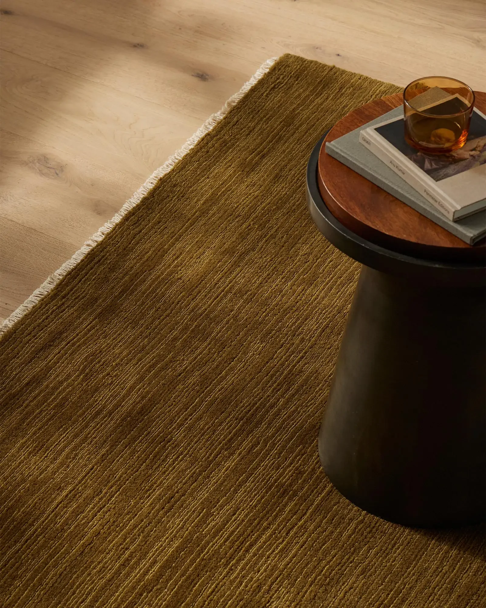 recbKGDXMf0wDmcCh_Alessandre_oakmoss_rug_lifestyle1.webp