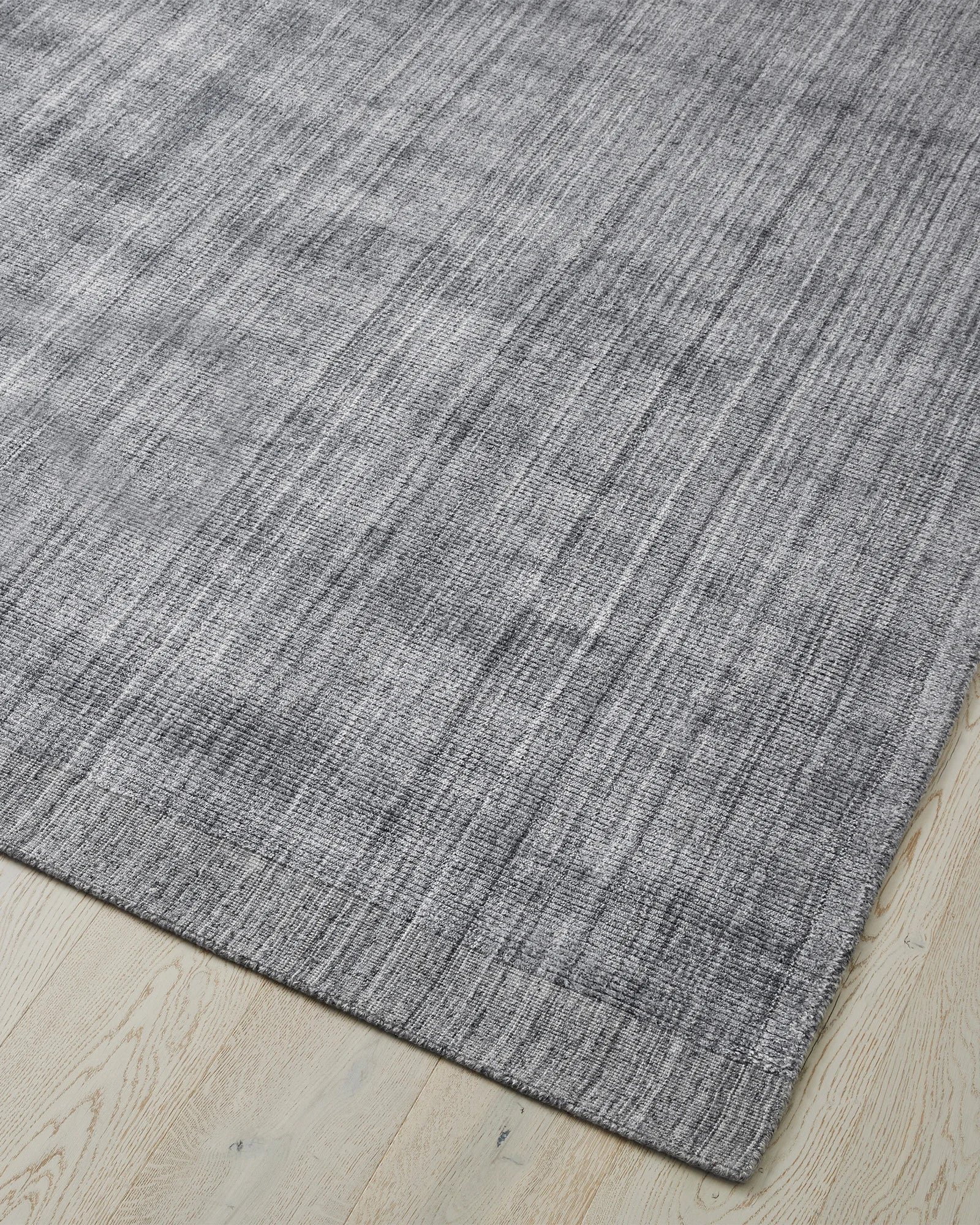 rec6G4bYKF2jaVL6A_Travertine-Pewter-Corner.jpg