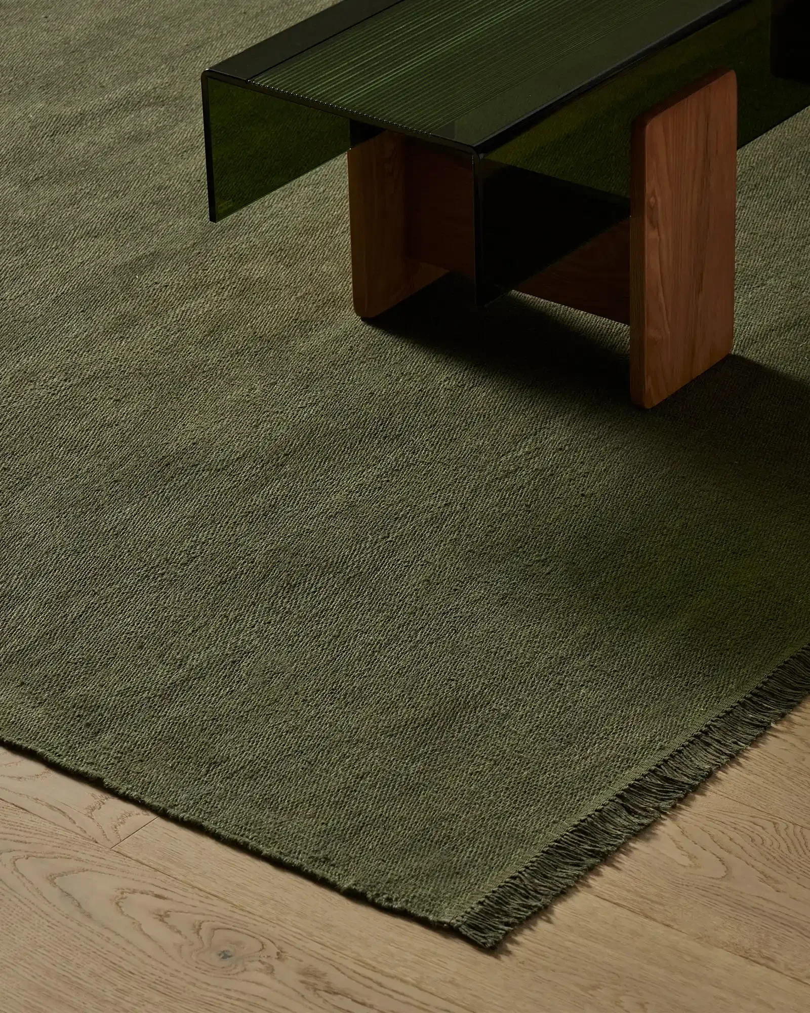recRgUPudiwIunVnV_Emilio_kale_rug_lifestyle1.webp