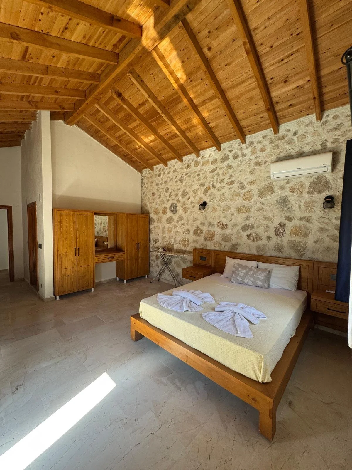 PHOTO-2026-03-11-13-08-17 3.jpg