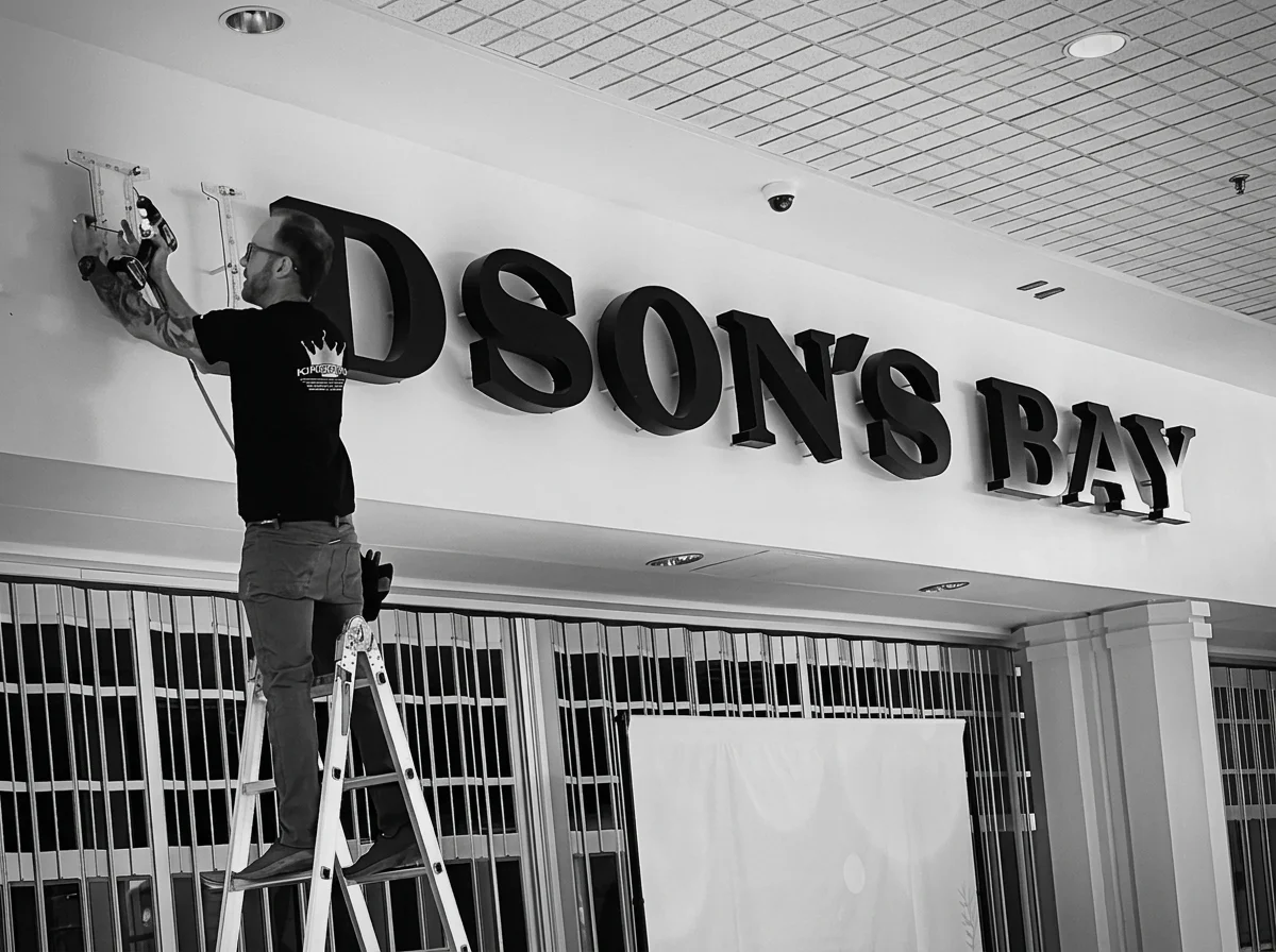 Sign Repair in Ottawa Sign Installation and Sign Removal Ottawa Orleans