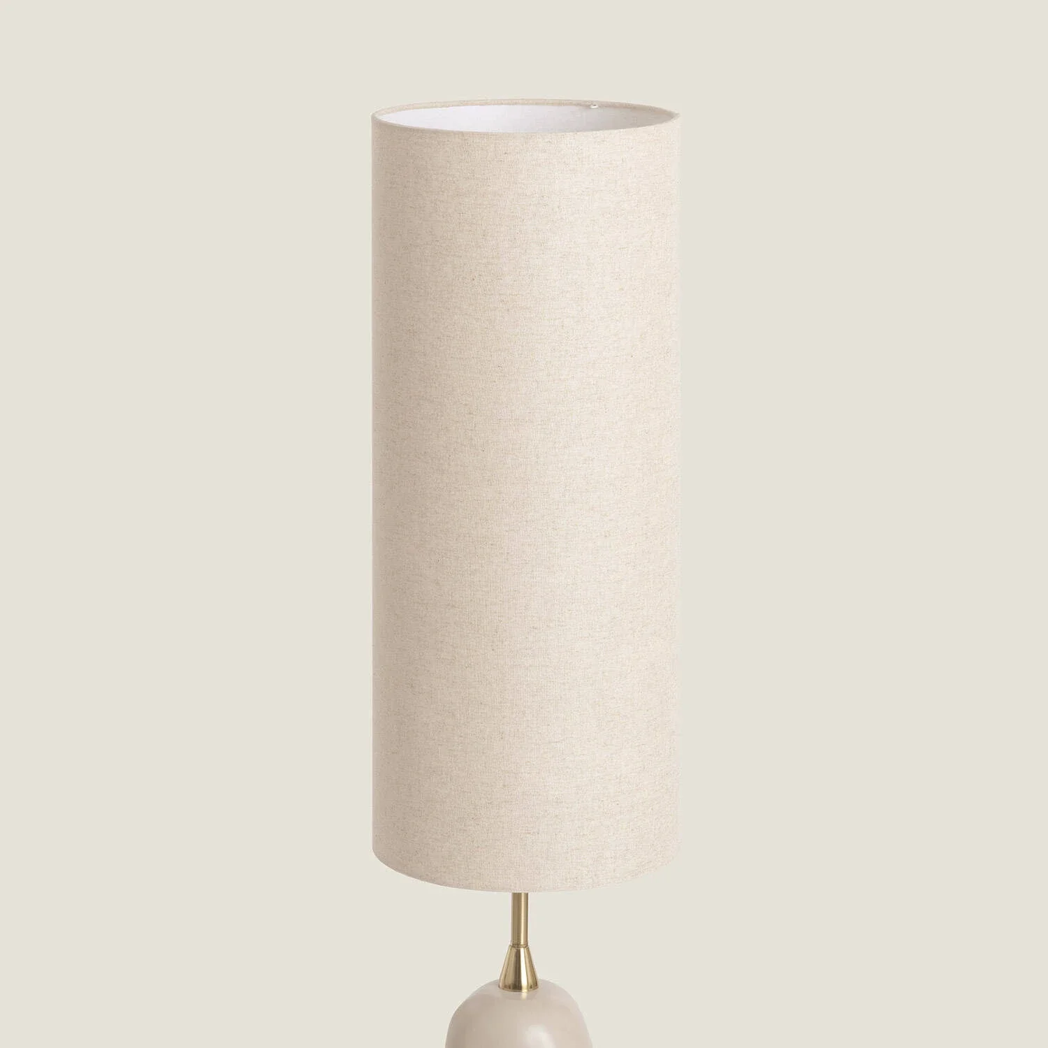 lampara-de-mesa-ceramica-y-tela-bryony (2).webp