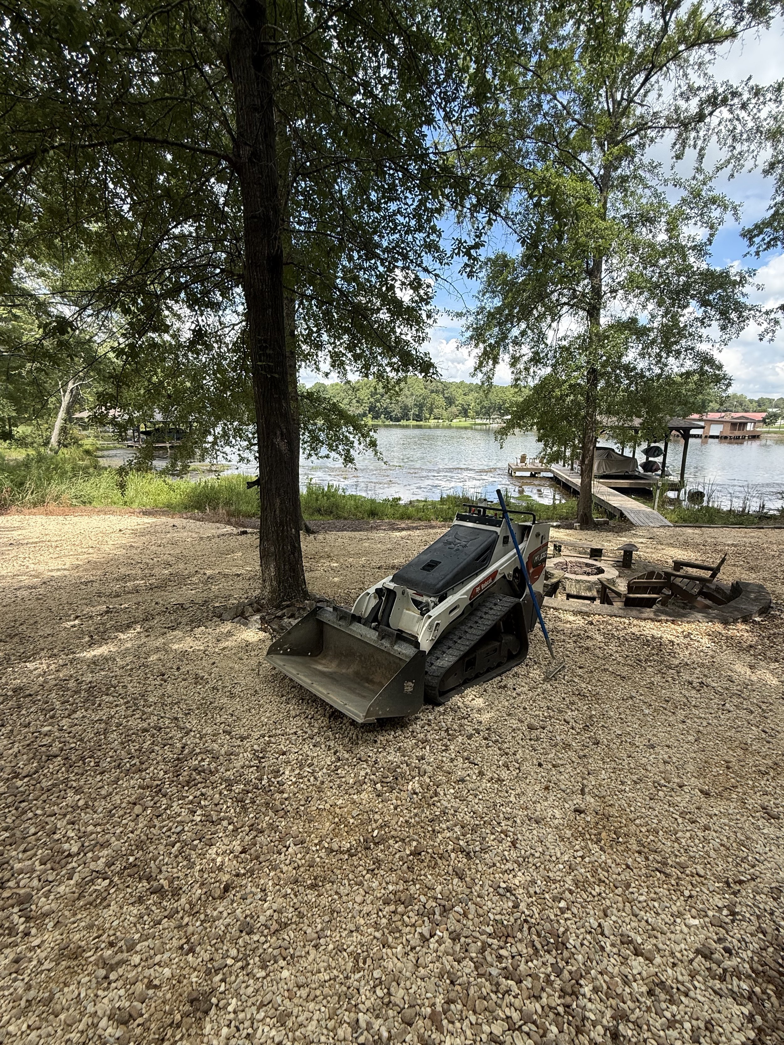 Mixed Sunset Gravel Installation- Lay Lake
