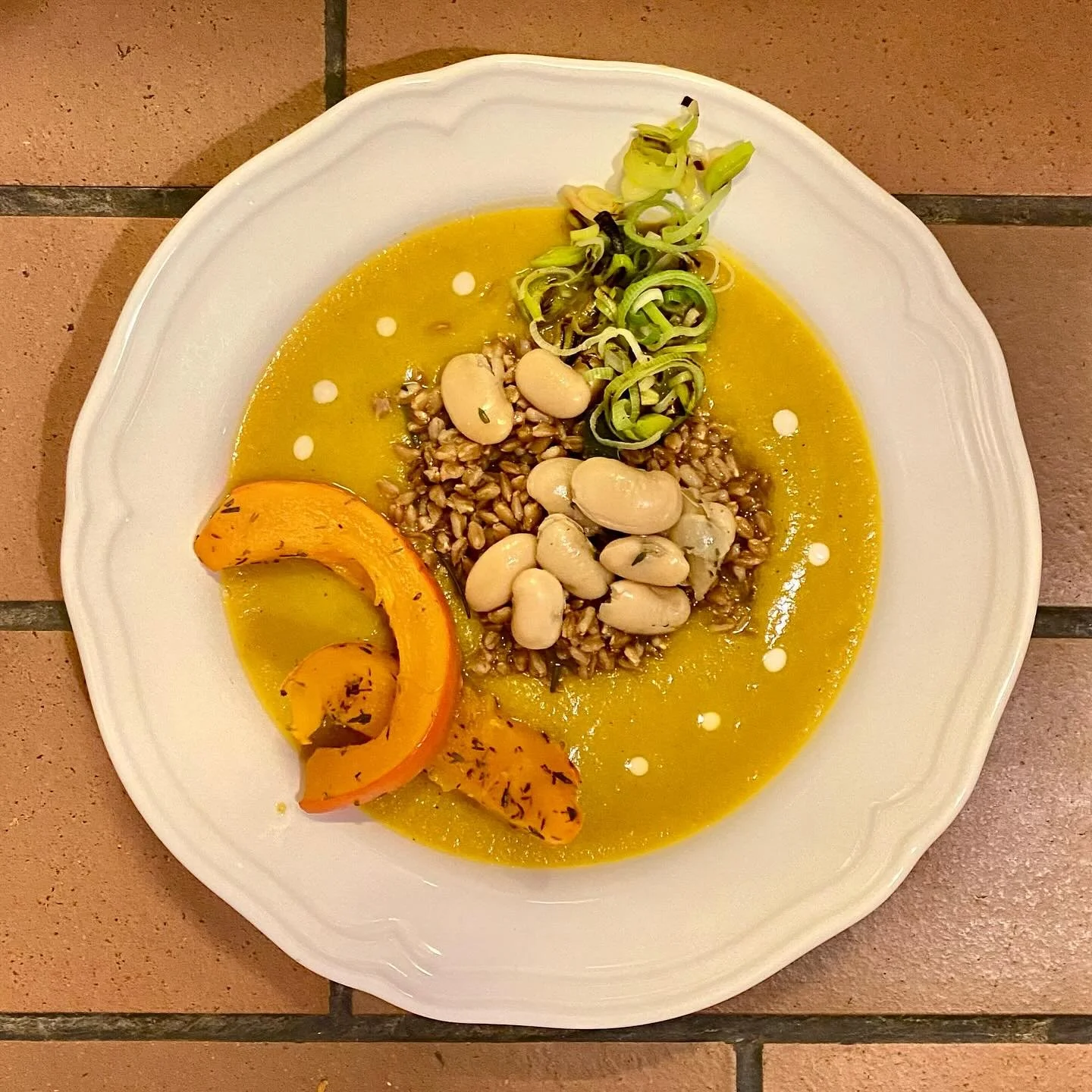 Preparing the body is just as important as preparing the mind before sitting in ceremony. 

A nourishing, balanced meal today creates the foundation for a calm and grounded ceremony tomorrow. 🌱

🍲 Gentle foods
🌾 Whole grains
🥗 Plant-based nourish