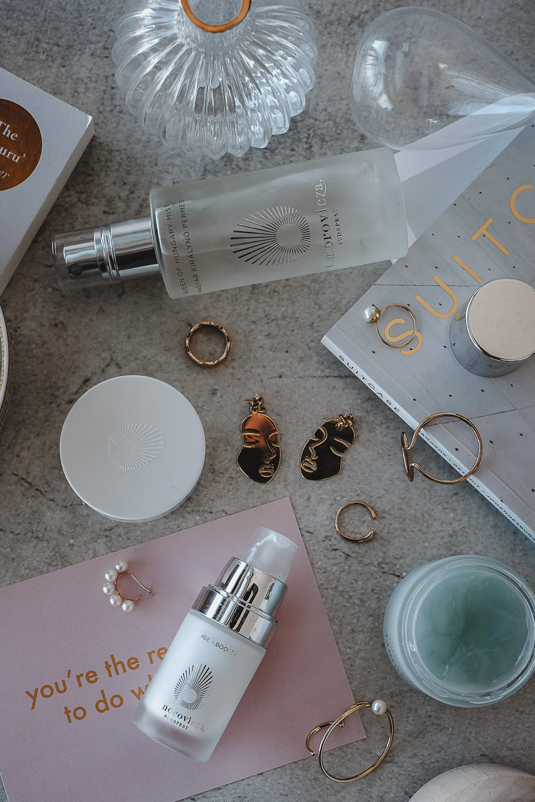 introducing omorovicza