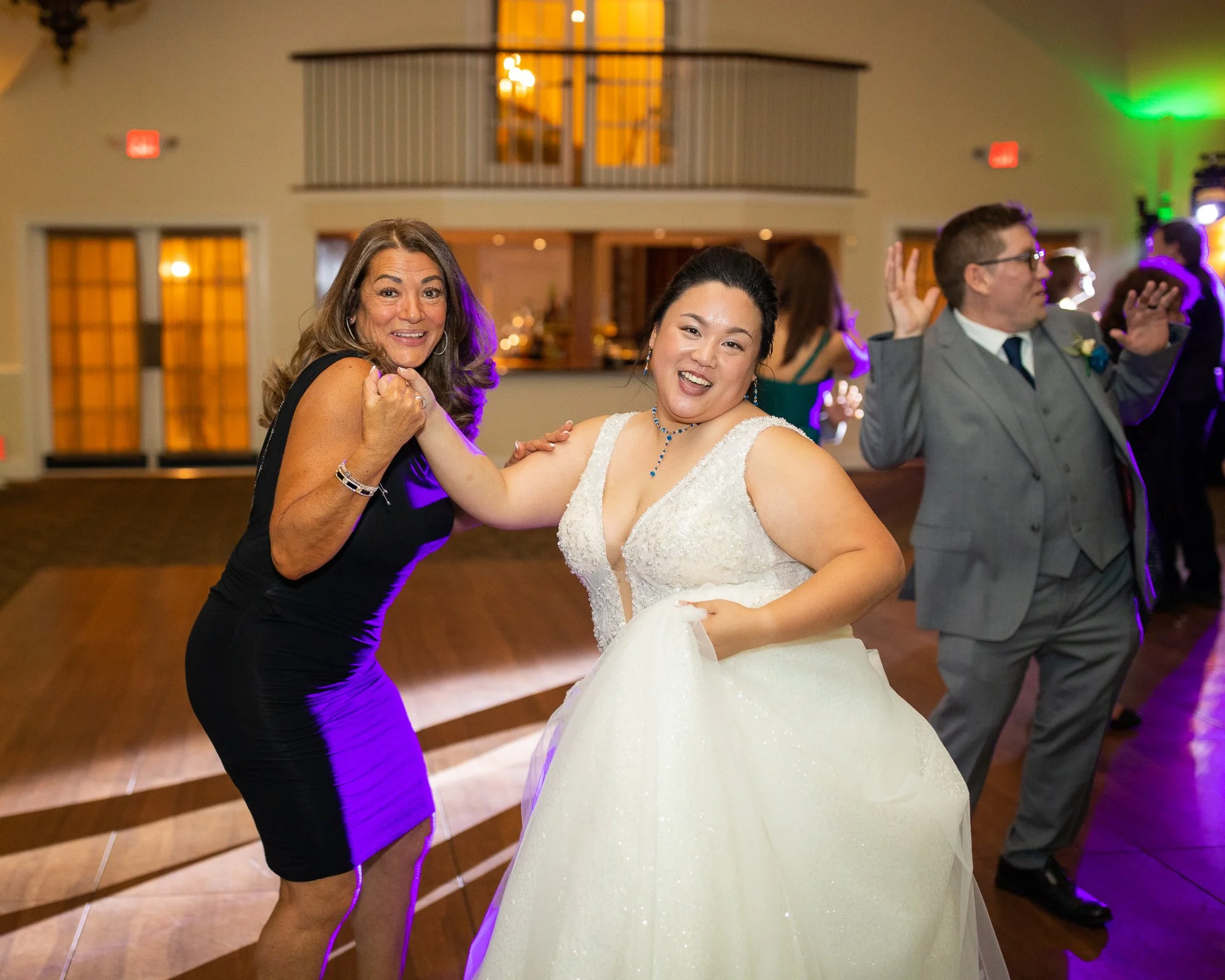 Riverhouse_at_Goodspeed_Station_Wedding_CT-56.jpg