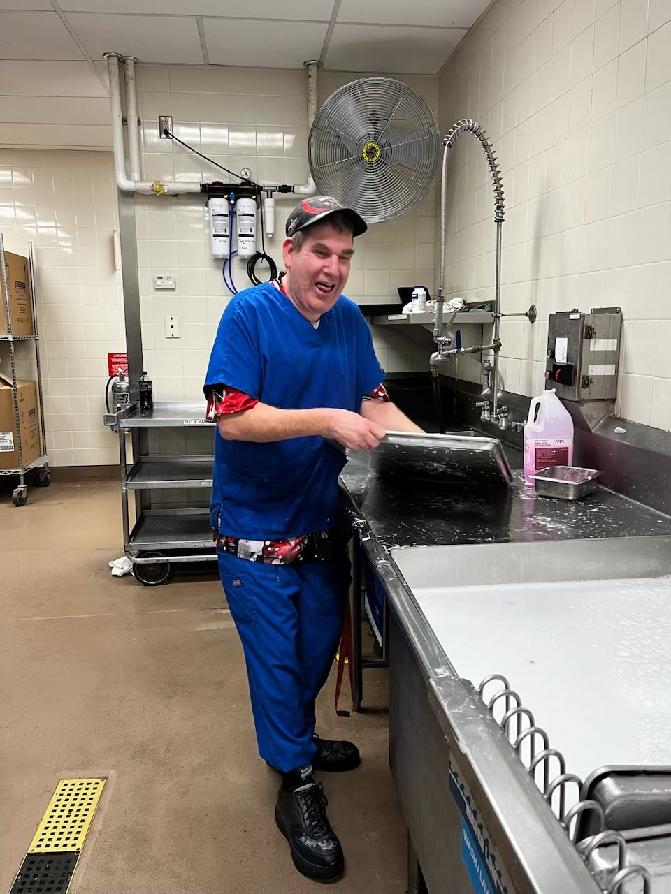 Meritus Dishwashing 2.jpeg