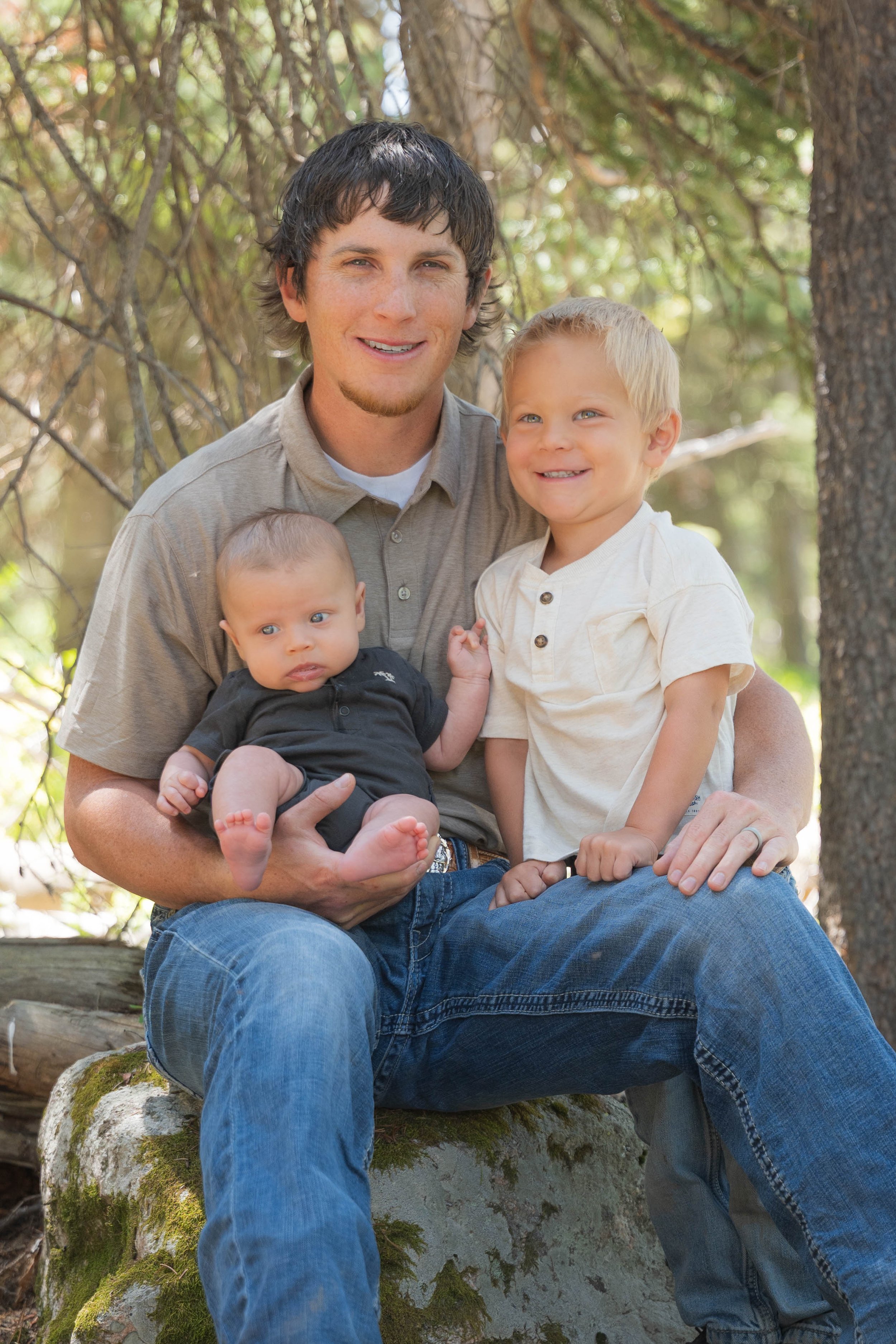 Caden + Mariah Family_-4.JPG