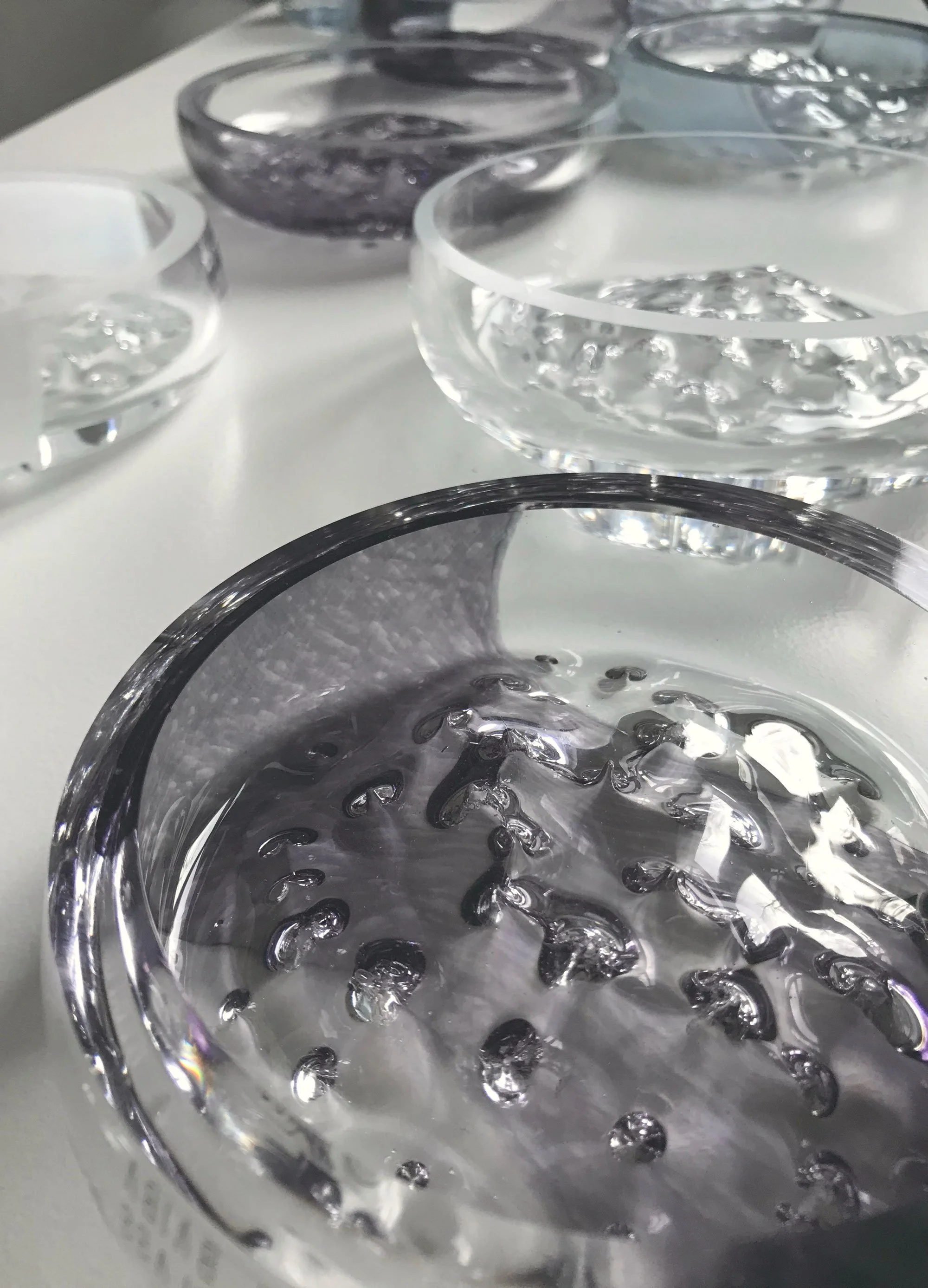 BAIBAGLASS provides a full-service 'Concept to Installation' framework for architectural lighting projects. We solve the technical complexity of large-scale sculptural light art in high-ceiling foyers. By coordinating with site engineers, we ensure b