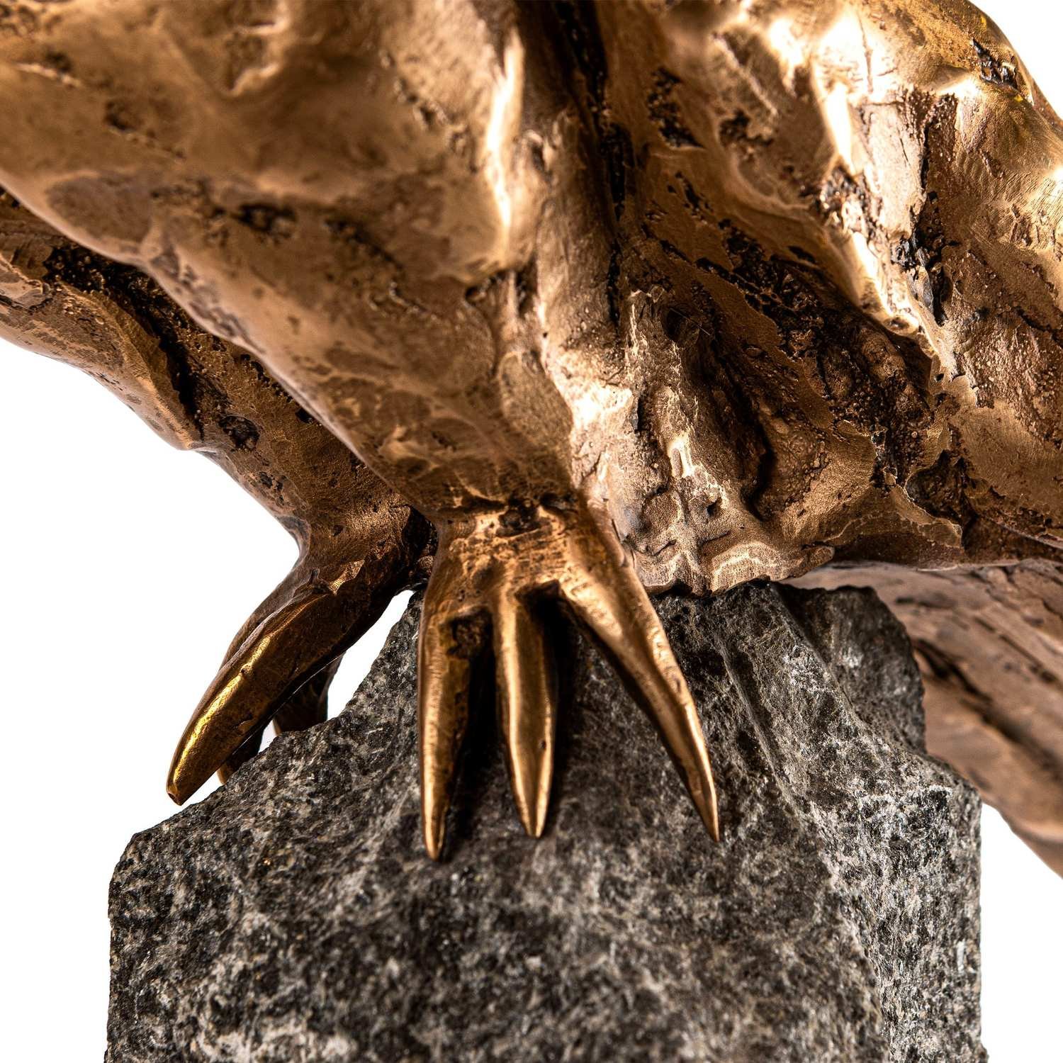 falcon-in-stilte-bronze-bird-sculpture-laurens-spier (5).jpg