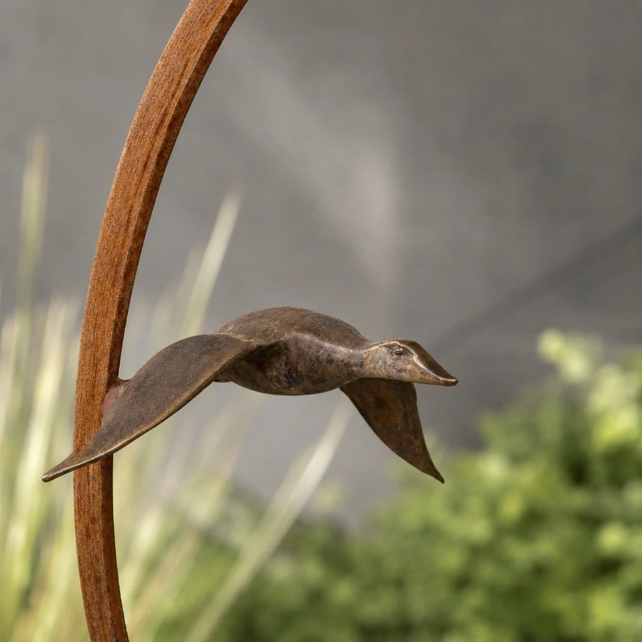 flying-ducks-seasons-in-motion-bronze-corten-steel-garden-sculpture-laurens-spier (9).jpg