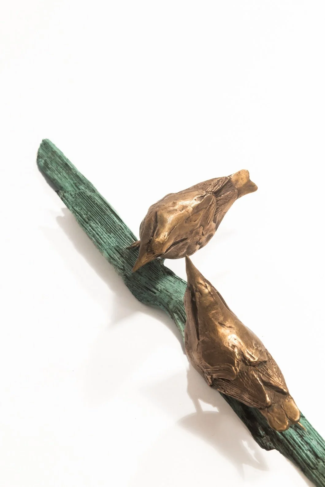 two-nuthatches-boomklevers-brons-bronze-wall-sculpture-laurens-spier-01 (7).jpg