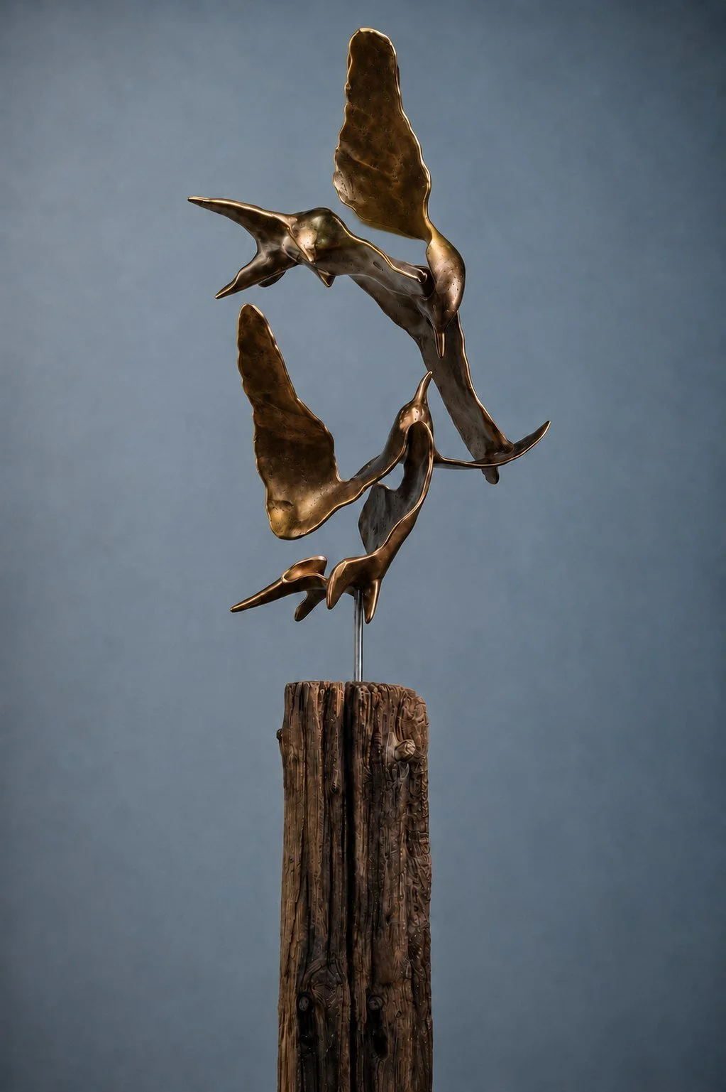 Terns – Connected in Flight  Bronzen Sternen Sculptuur  Laurens Spier (1).jpg