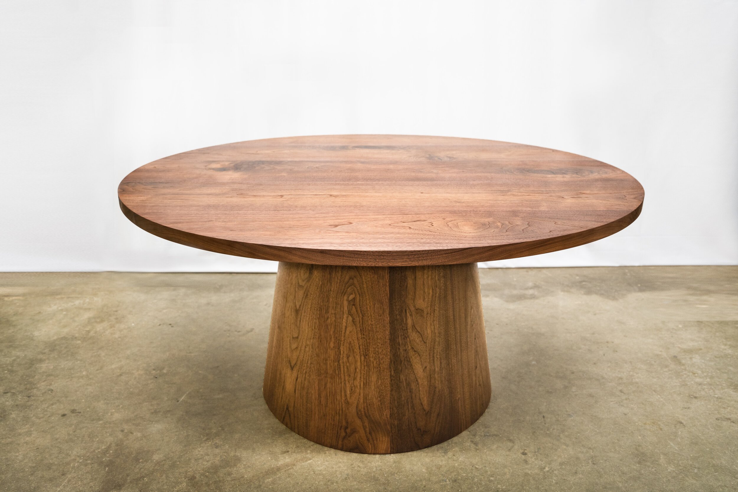 5 - Beverly Dining Table.jpg