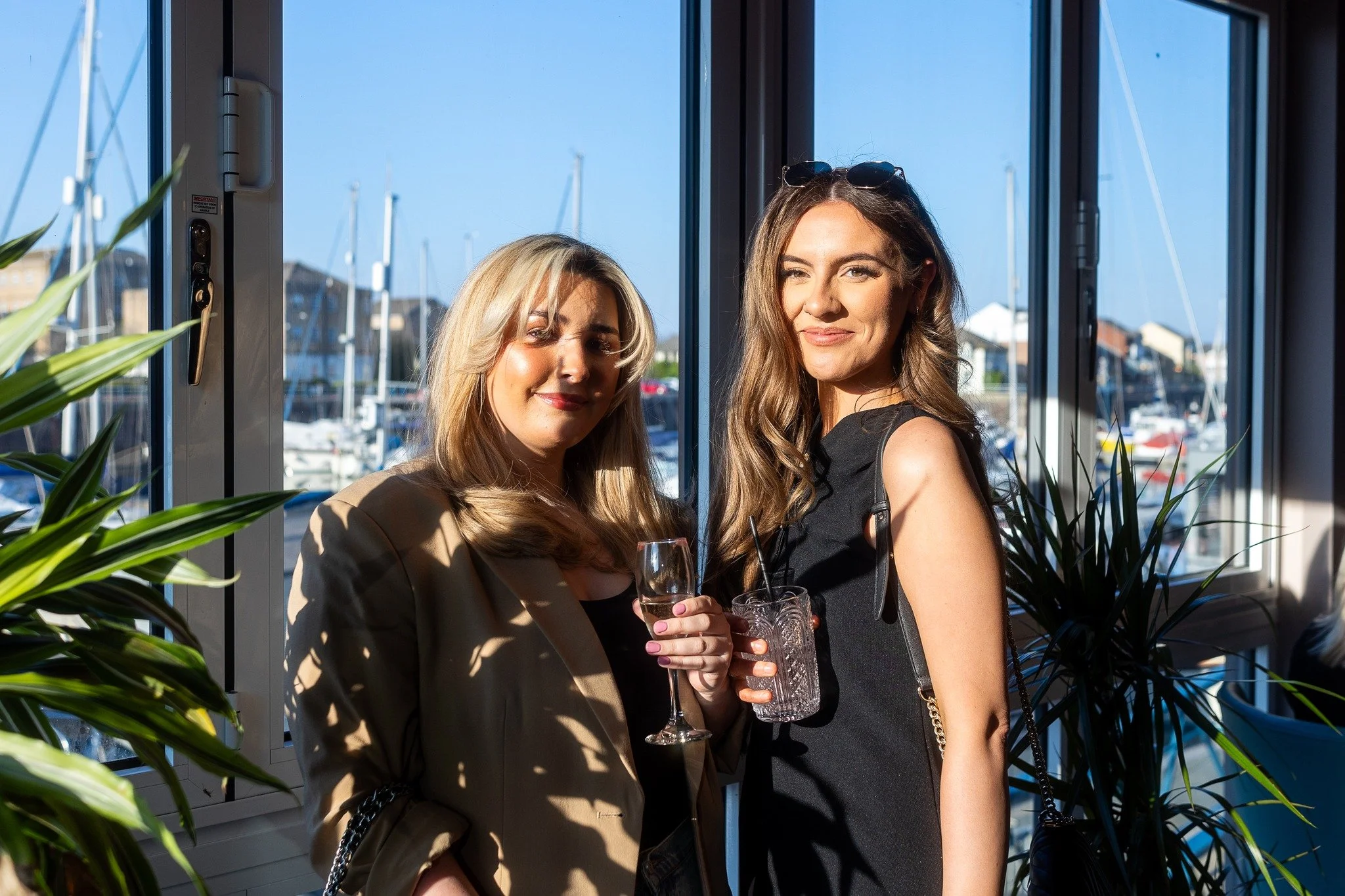 Start your weekend right!π½οΈβ¨
Today, enjoy our Set Menu 12–5pm – 2 courses for just £19.95! Perfect for a relaxed lunch or early dinner.π₯
Tomorrow, our Set Menu continues until 4pm, followed by live music from the Hot Gin Duo 6&n