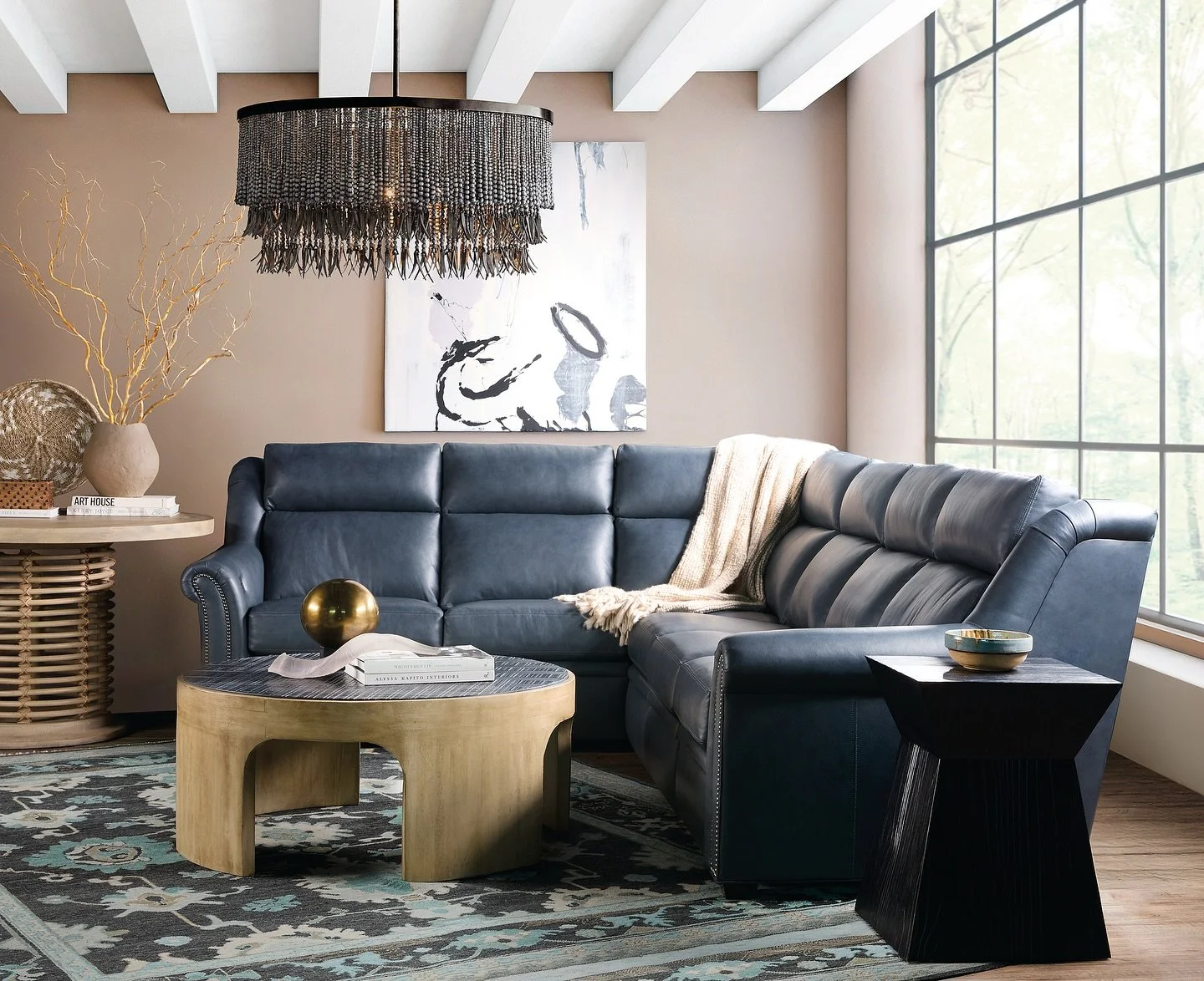 The Robinson Reclining Sectional from Bradington-Young delivers the best of both worlds: refined tailoring and luxurious reclining comfort. Designed to support your style and your downtime.

#BradingtonYoung #RobinsonSectional #LuxuryMotion #Reclinin
