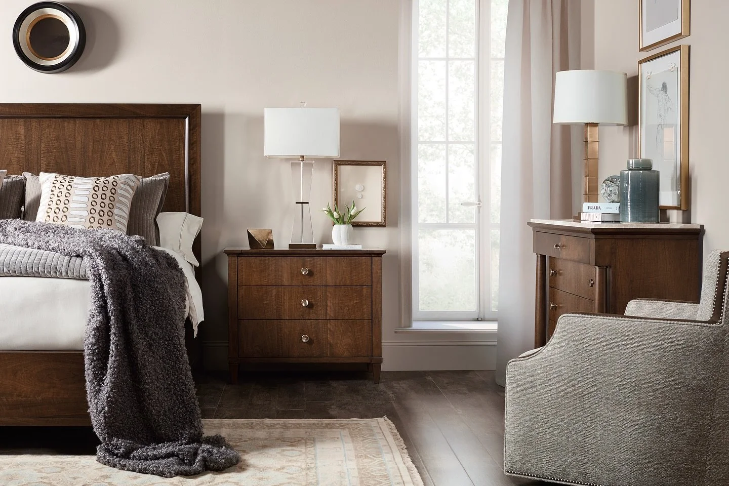 It&rsquo;s Monday, but we&rsquo;re kicking off the week with energy and inspiration&mdash;and some great meetings ahead. The Archives Collection bedroom from Hooker Furniture sets the tone with rich detail and quiet strength.

#HookerFurniture #Archi