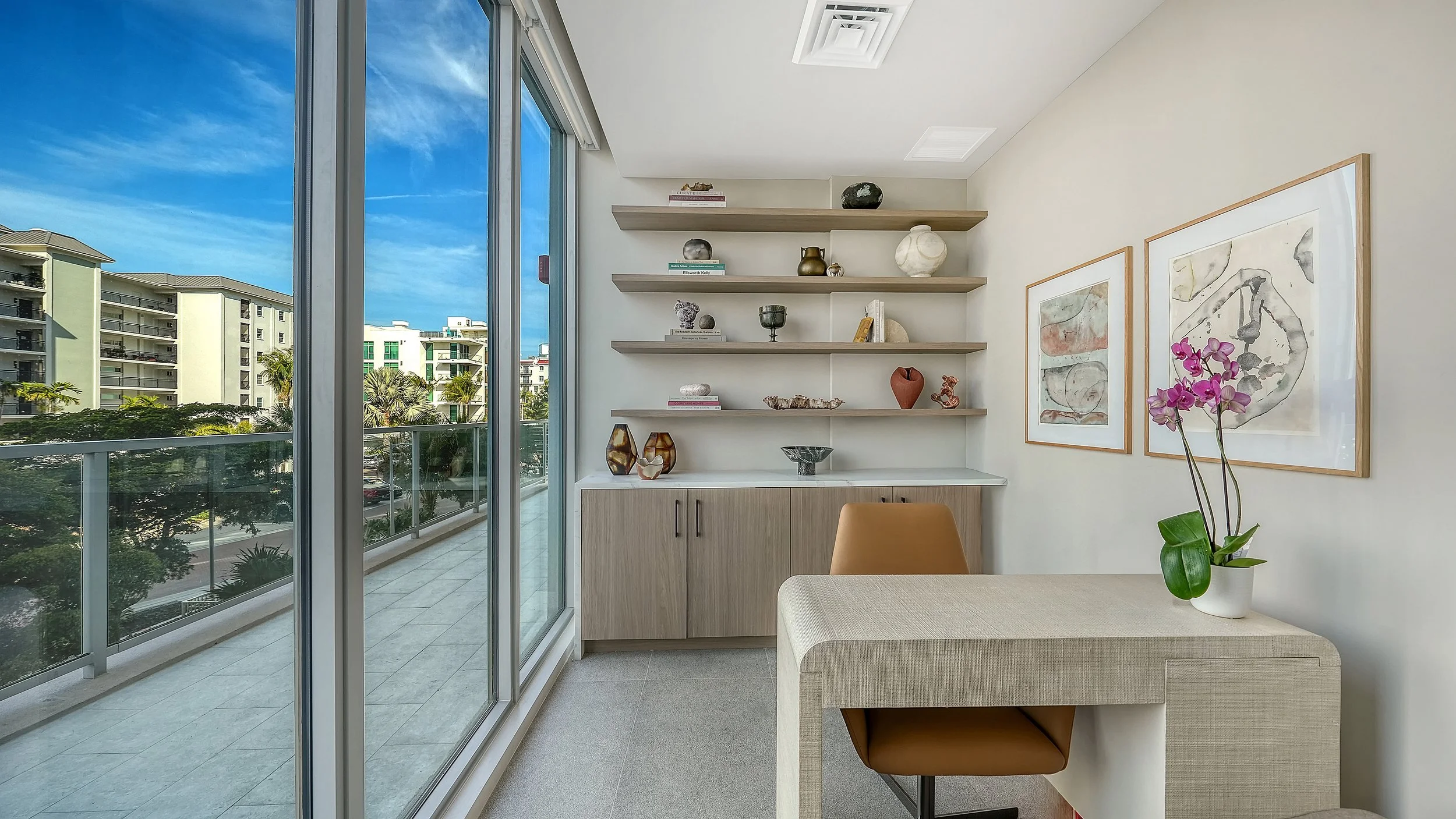 luxury buyers Sarasota, seasonal waterfront homes Sarasota, high-net-worth condos Sarasota