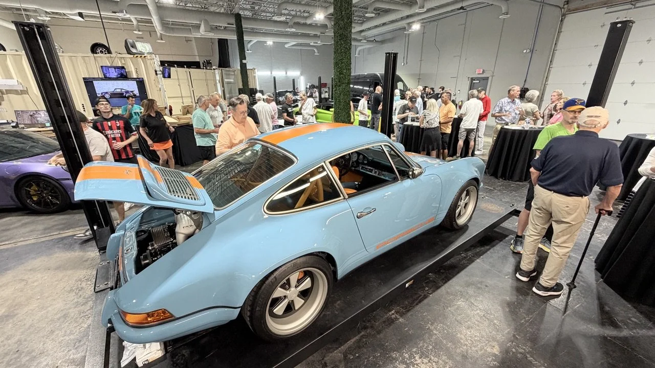Porsches &amp; Pizza at DALO