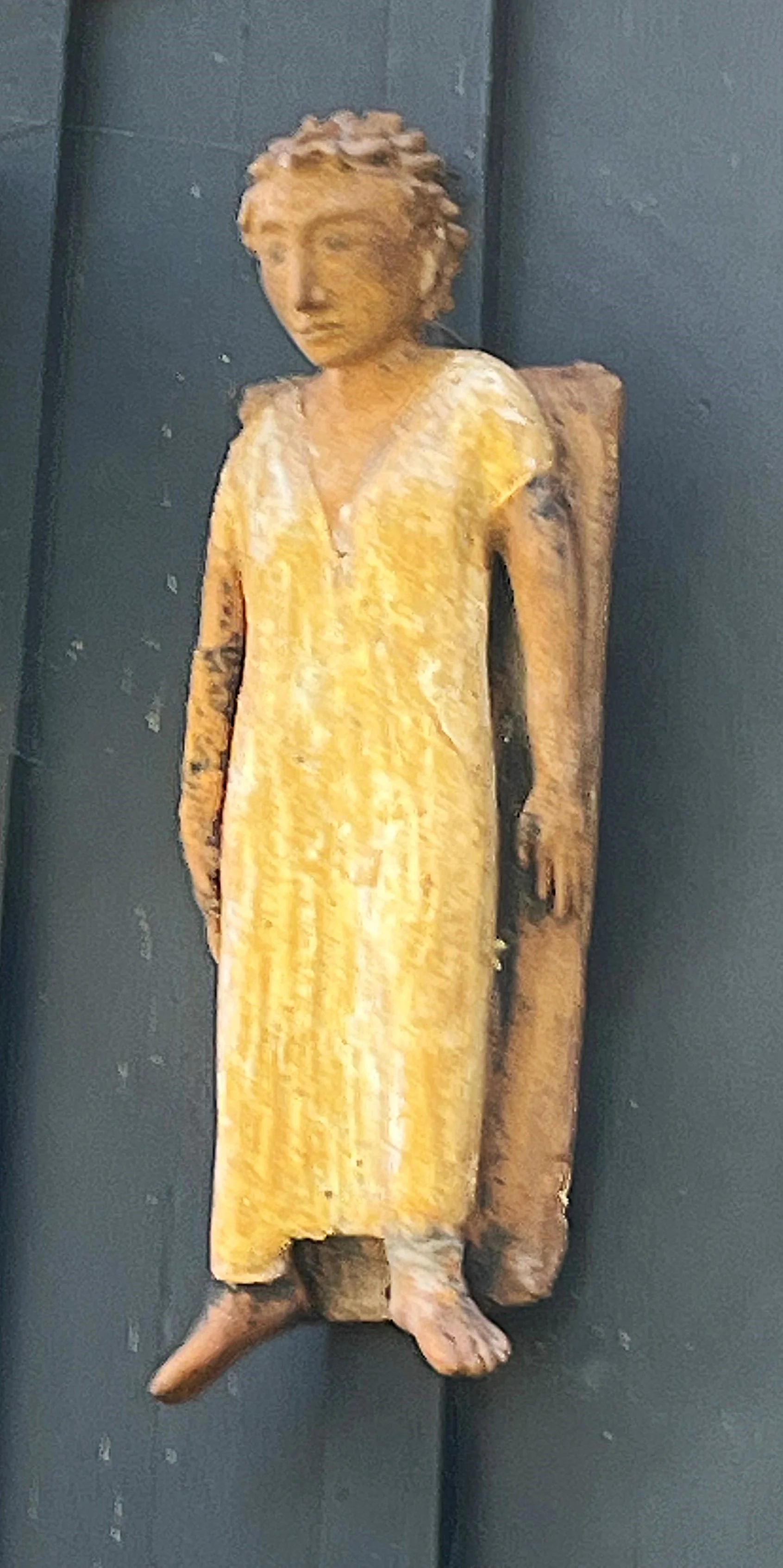 Ada Cruz, Guardian, stoneware, 17” x 11”