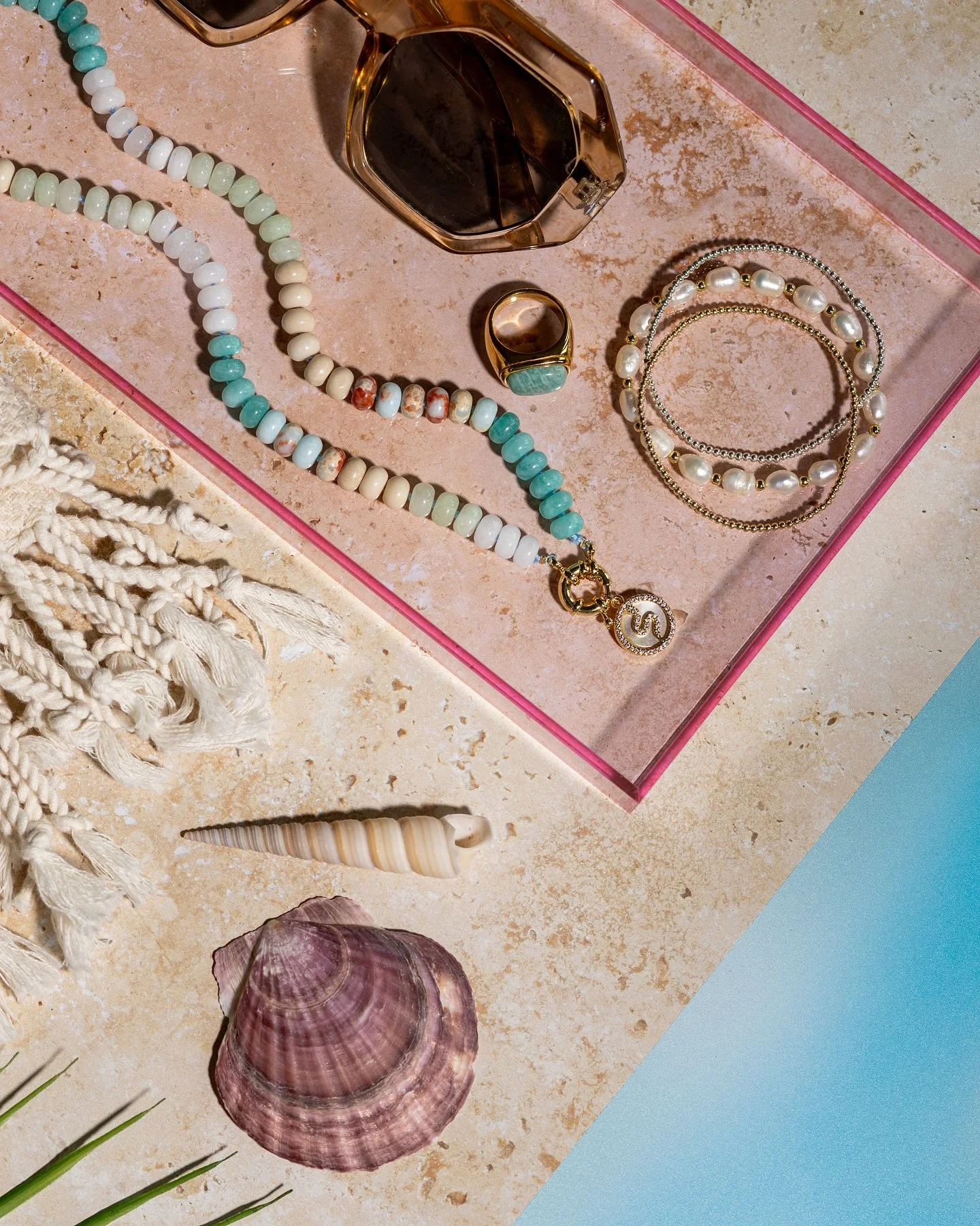 Friendly reminder: summer content can be way easier than you think ☀️🌴🥥

Have you locked in your summer visuals yet? Because honestly, scrambling for content ideas in July is just NOT the vibe palzzz! 

Booking your photos before summer even starts