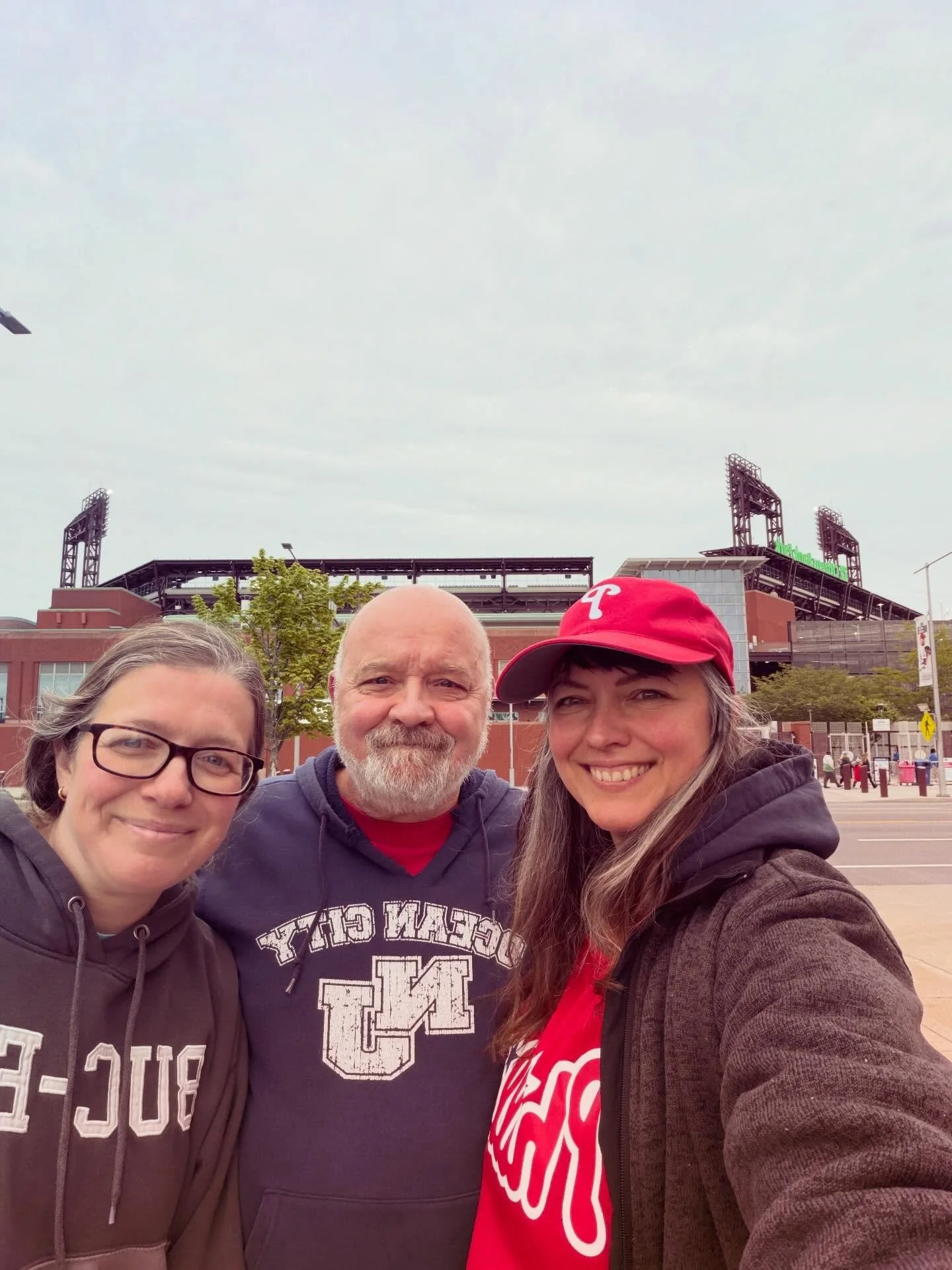 Phillies for @paulpeterso 68th birthday! Closest we&rsquo;ve ever parked, good seats, bogo dogs and while we didn&rsquo;t win the 50/50, @brandienev6, @paulypeterson @danielrobert1004 and I won the dad lottery ❤️ cheesy but true
