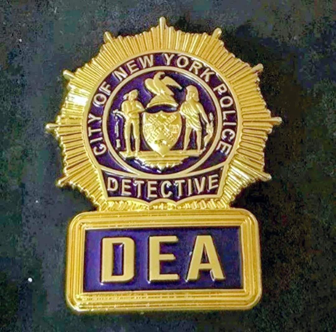 NY Detective - DEA badge - Replica Movie Prop