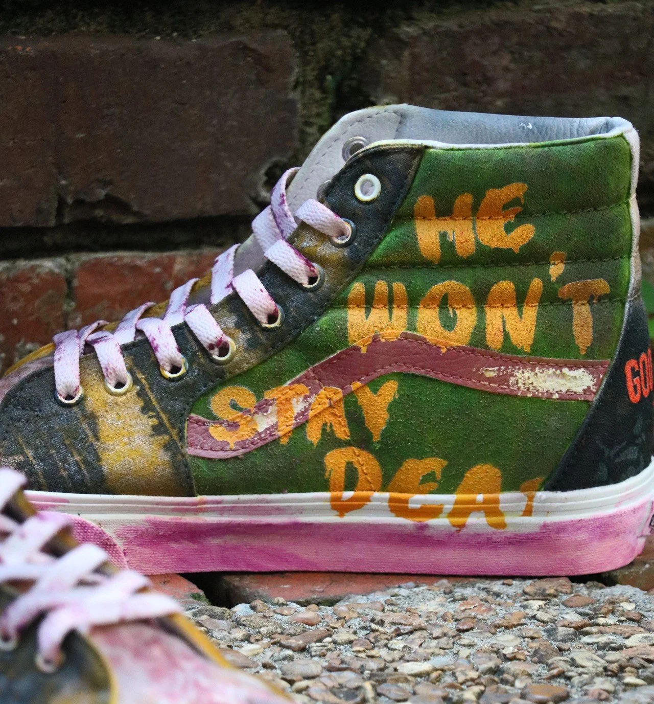 Dying Light Vans 4.JPG