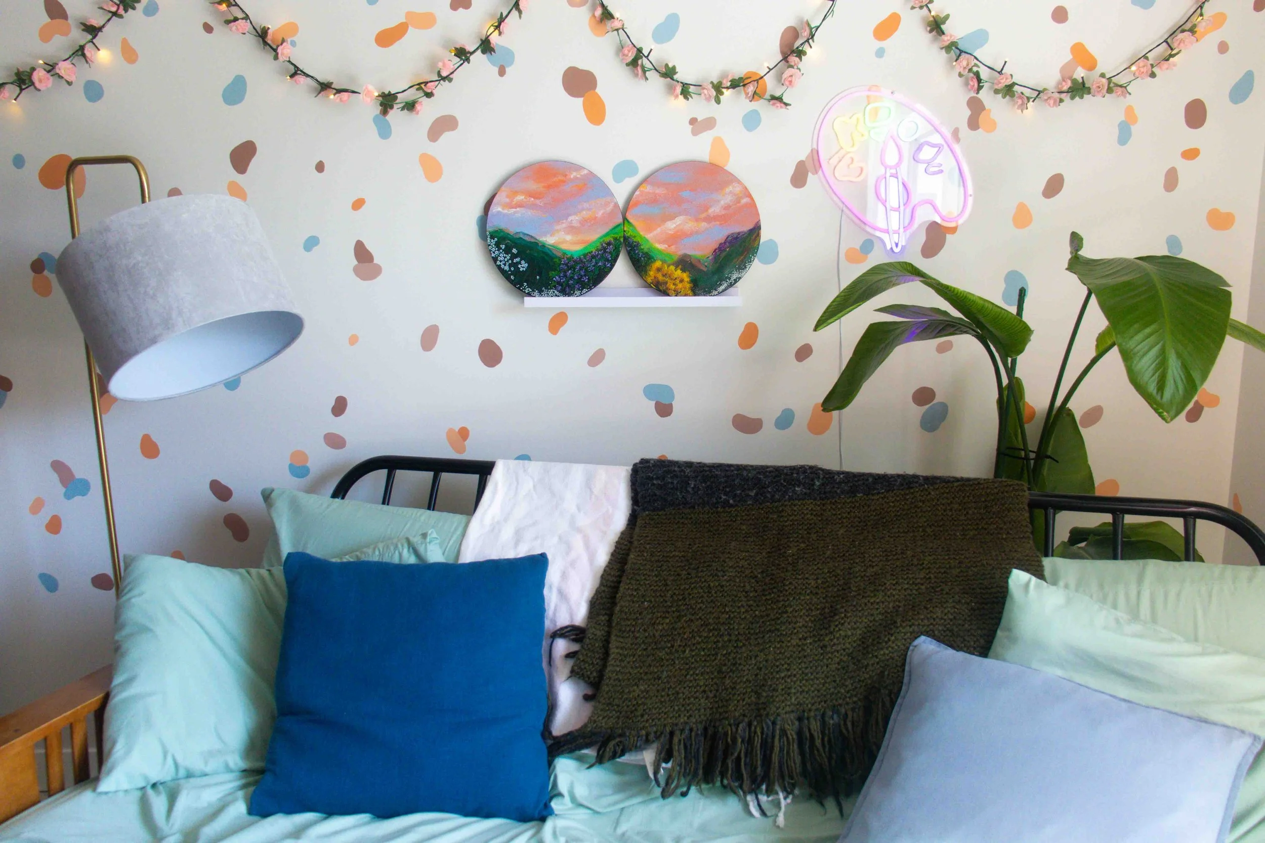 RVRF round canvas series-3.jpg (Copy)