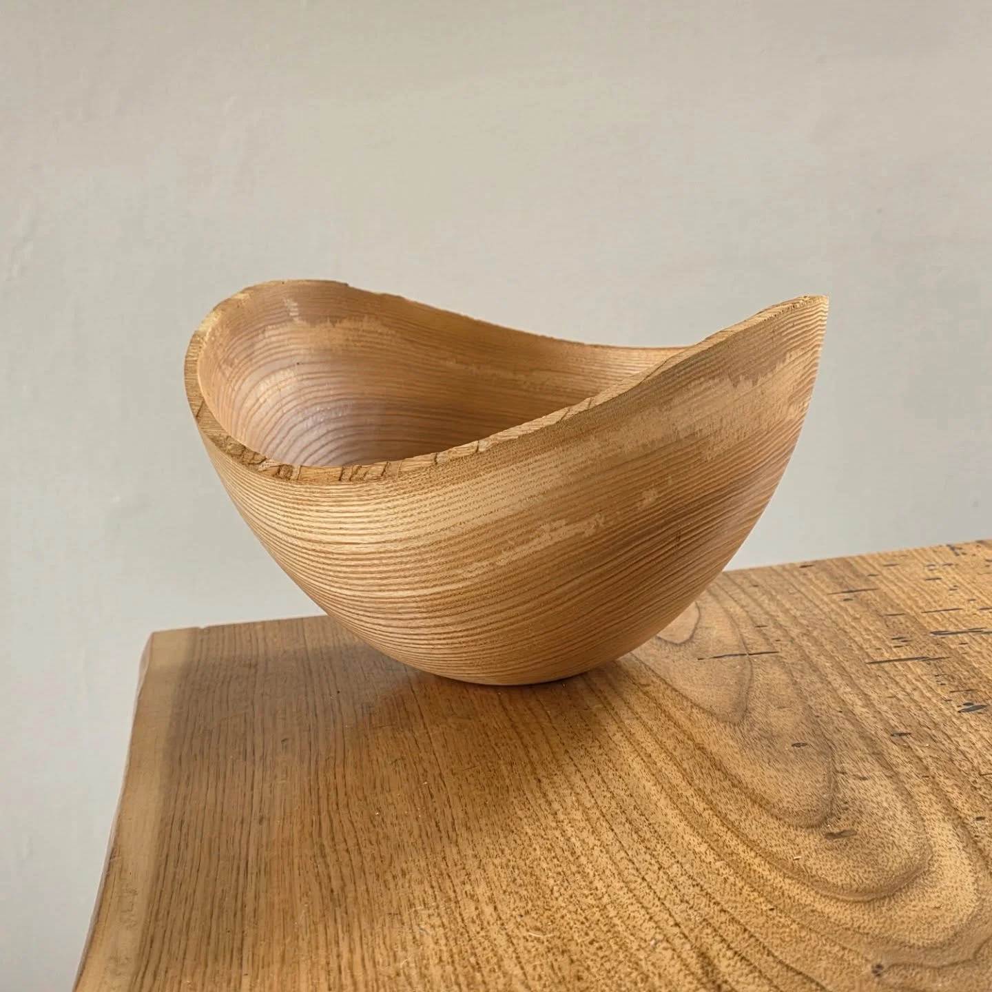 Natural edge ash bowl with ash borer damage on the rim. 
.
.
.
.
.
.
.
.
.
.
#art #madeinvt #handmade #vermont #wood