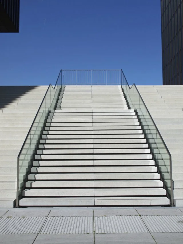 steel stair treads.jpg