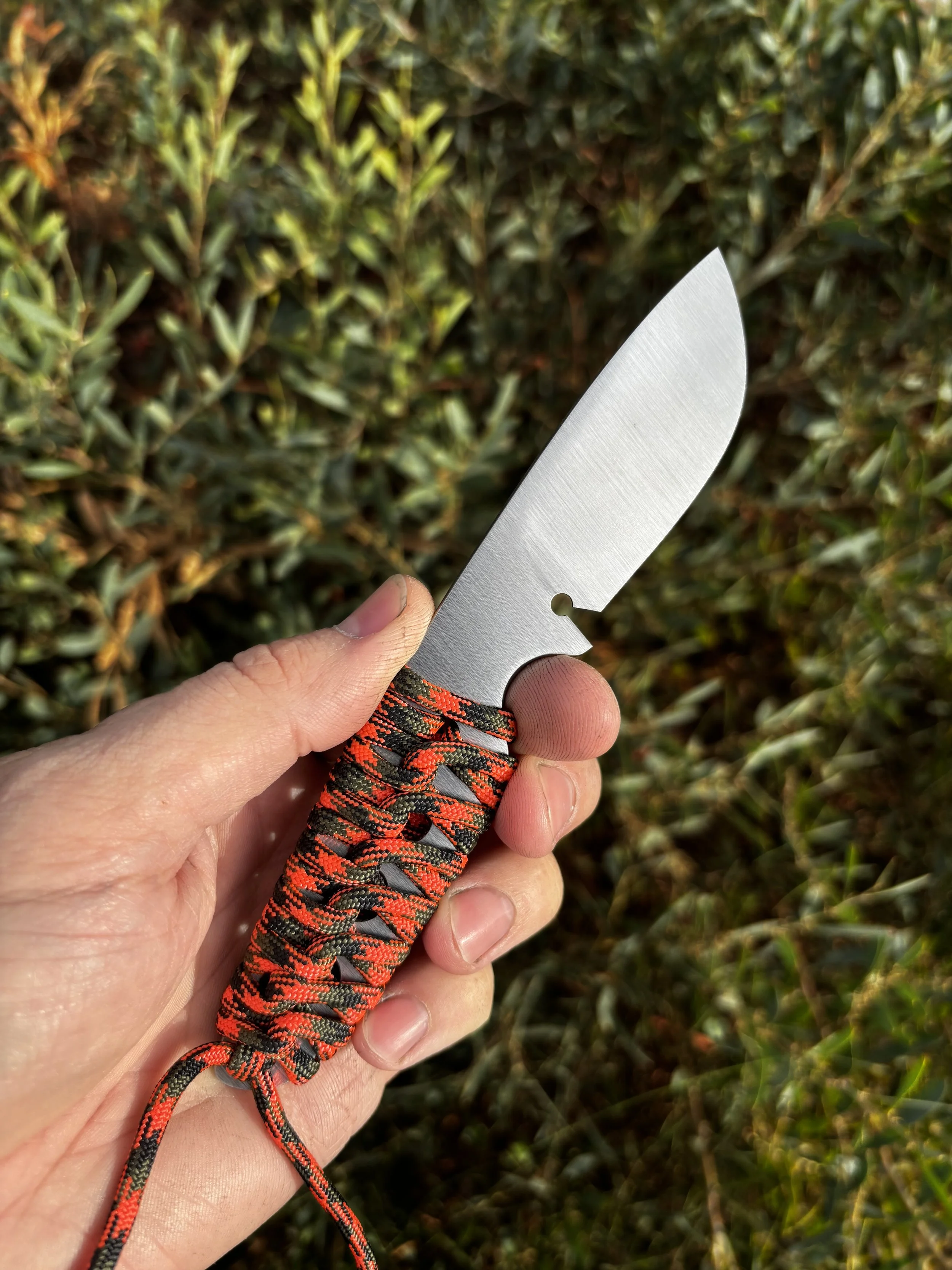 Scalpel V2 with Orange and Black Paracord-2.jpeg
